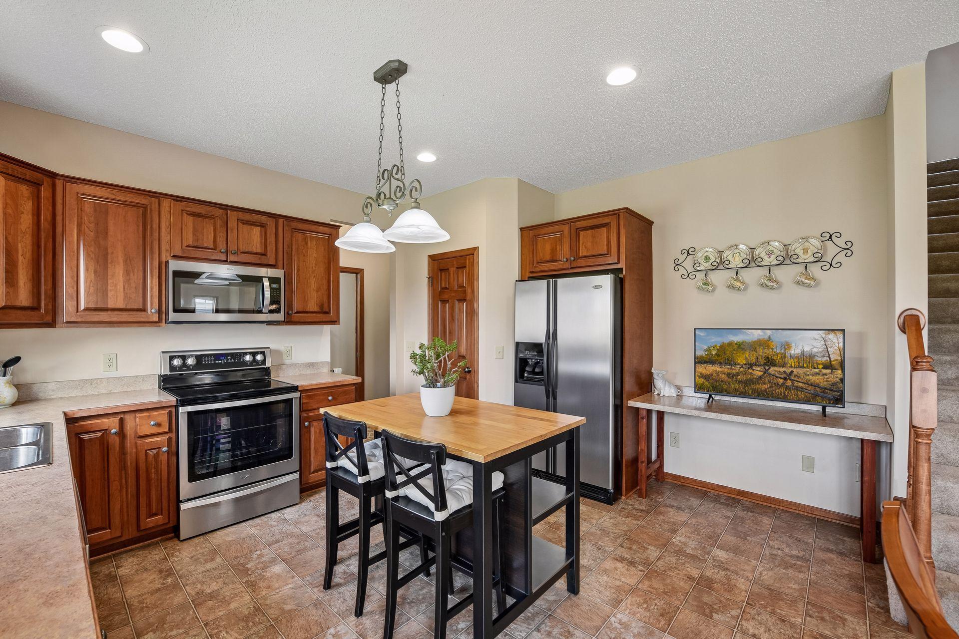 2061 Cobblestone Drive Property Photo 20