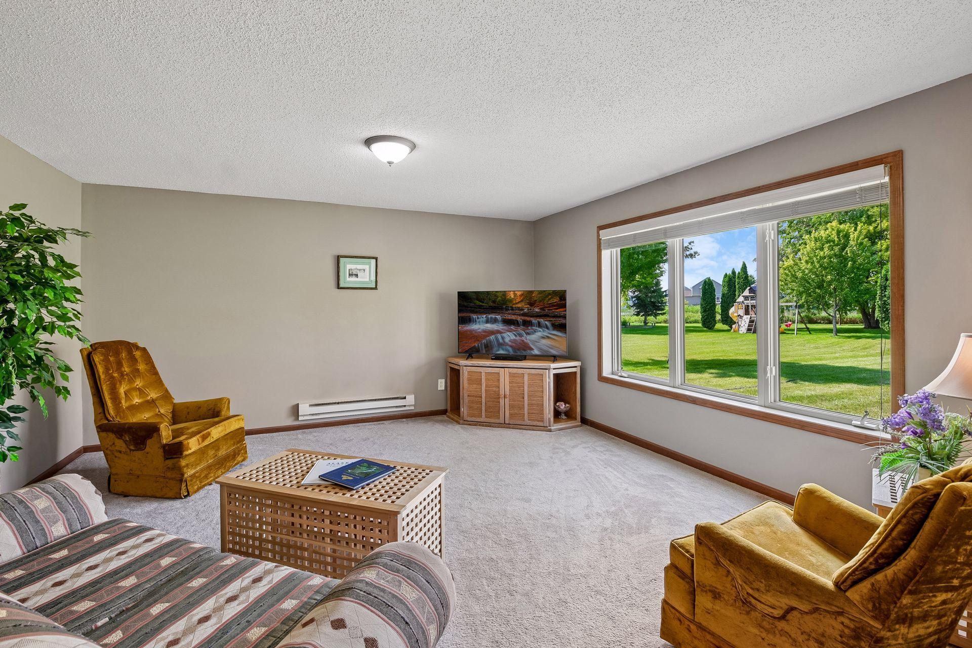 2061 Cobblestone Drive Property Photo 29