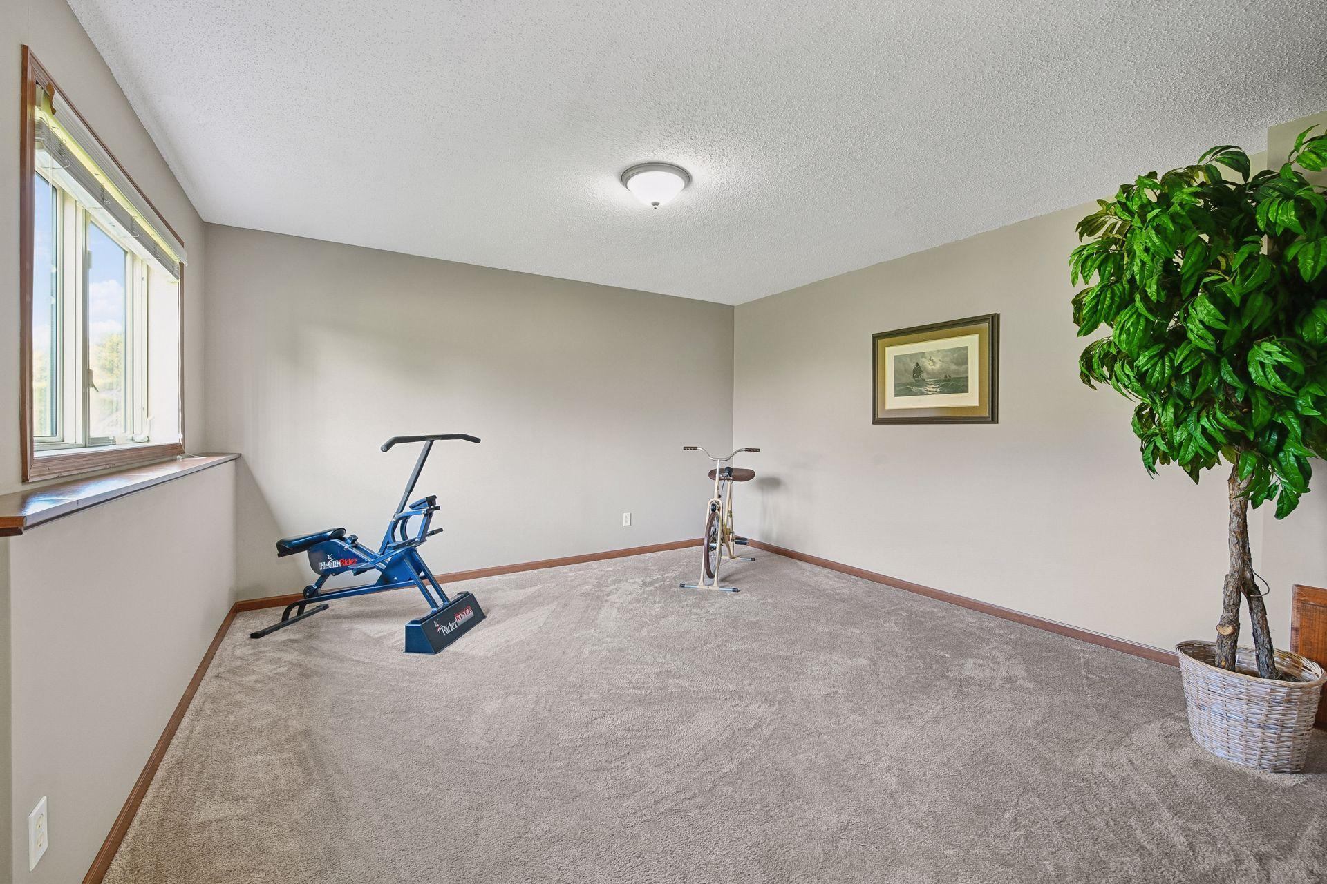 2061 Cobblestone Drive Property Photo 32