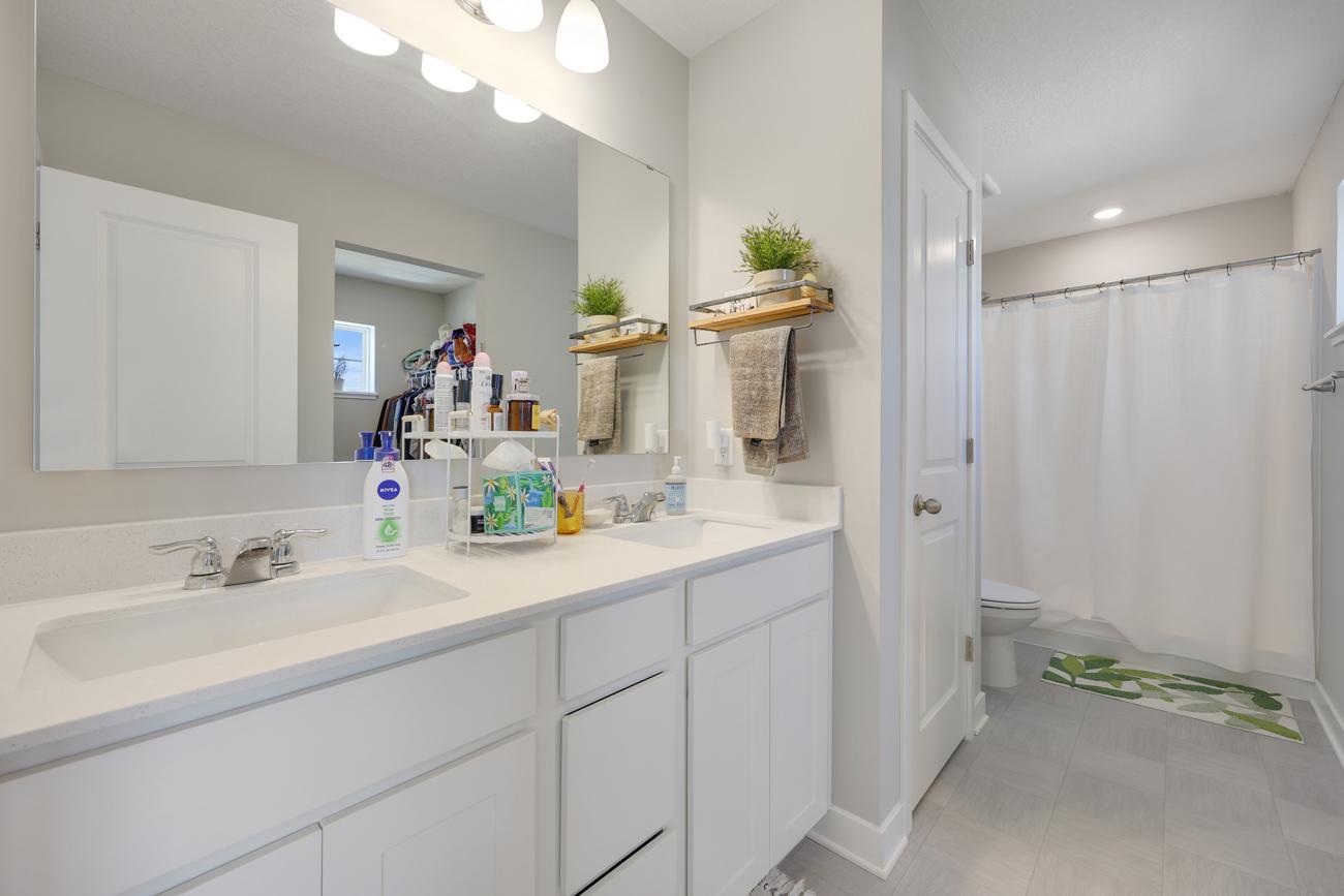 23261 Ashbury Drive Property Photo 16