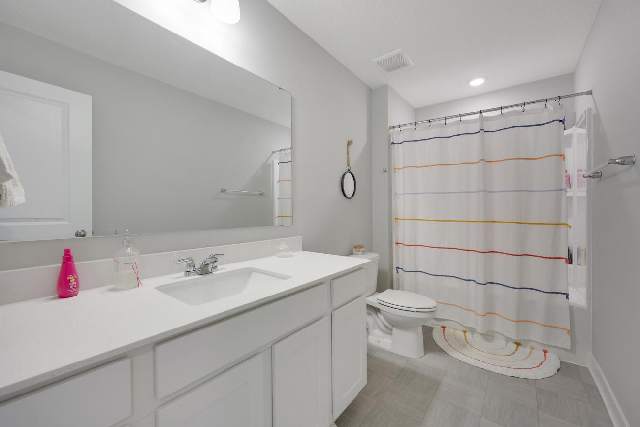 23261 Ashbury Drive Property Photo 18