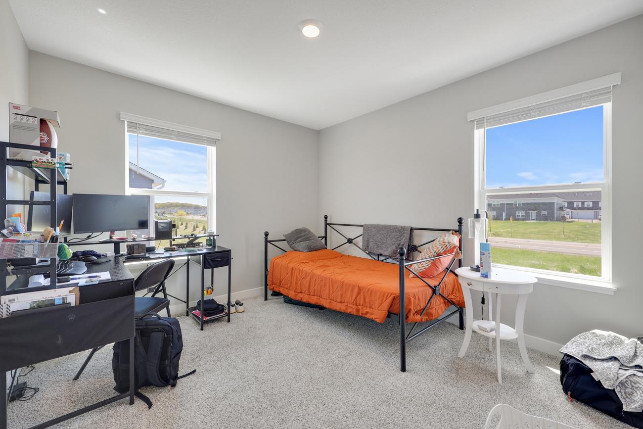 23261 Ashbury Drive Property Photo 20