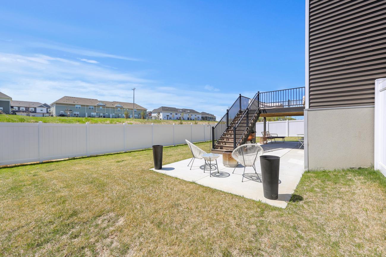 23261 Ashbury Drive Property Photo 29