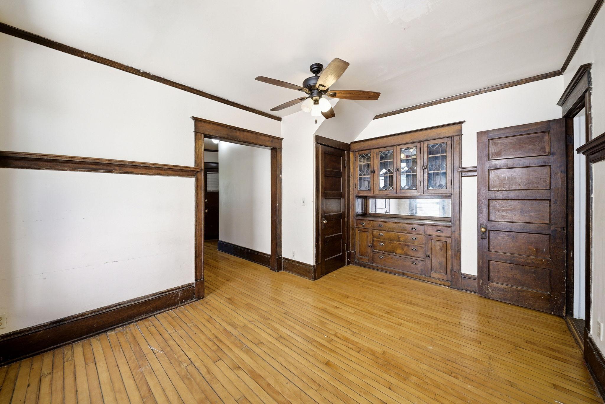 732 Marshall Avenue Property Photo 10