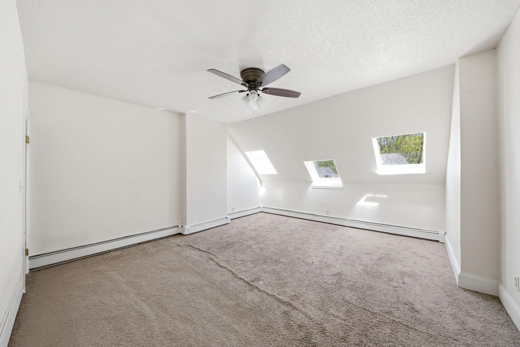732 Marshall Avenue Property Photo 18