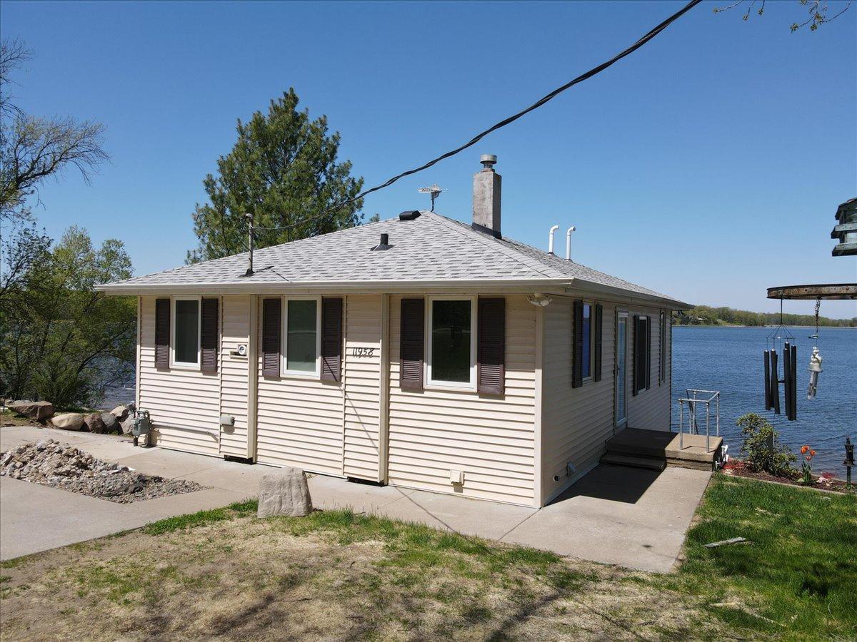 11958 Chisago Boulevard Property Photo 3