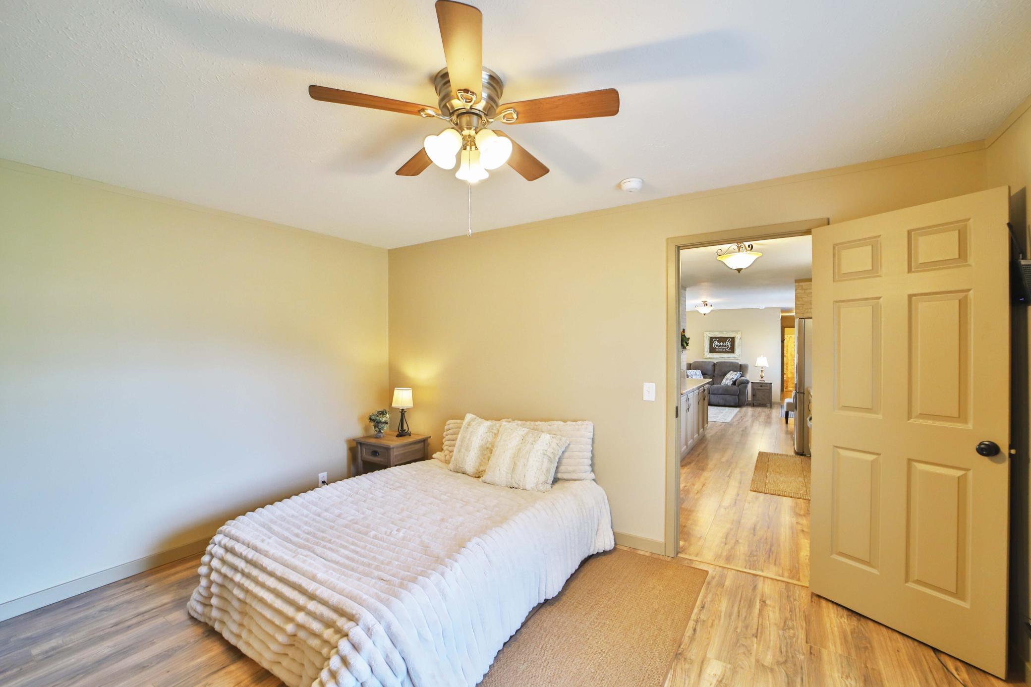 9188 Estate Circle Property Photo 18
