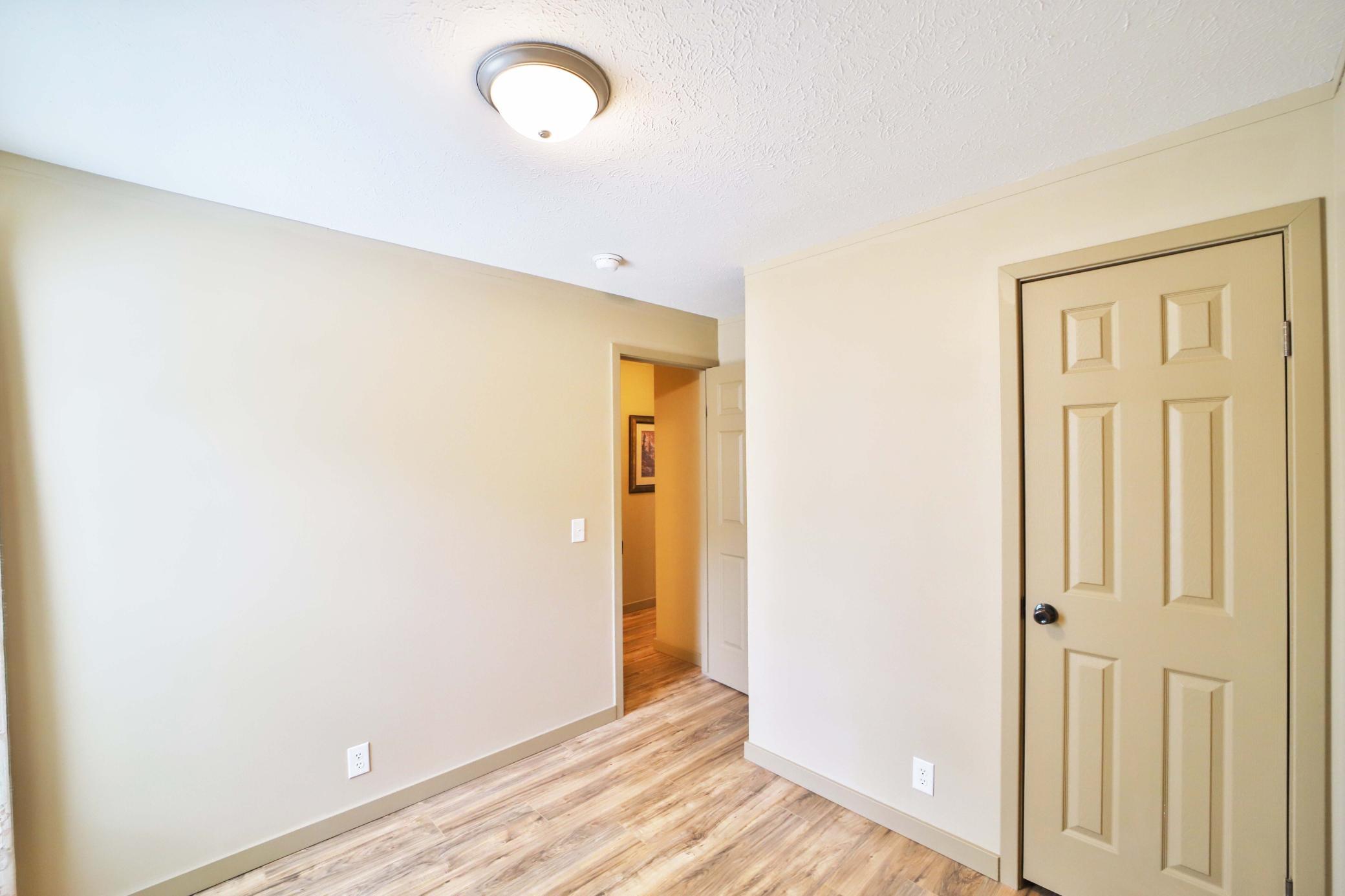 9188 Estate Circle Property Photo 30