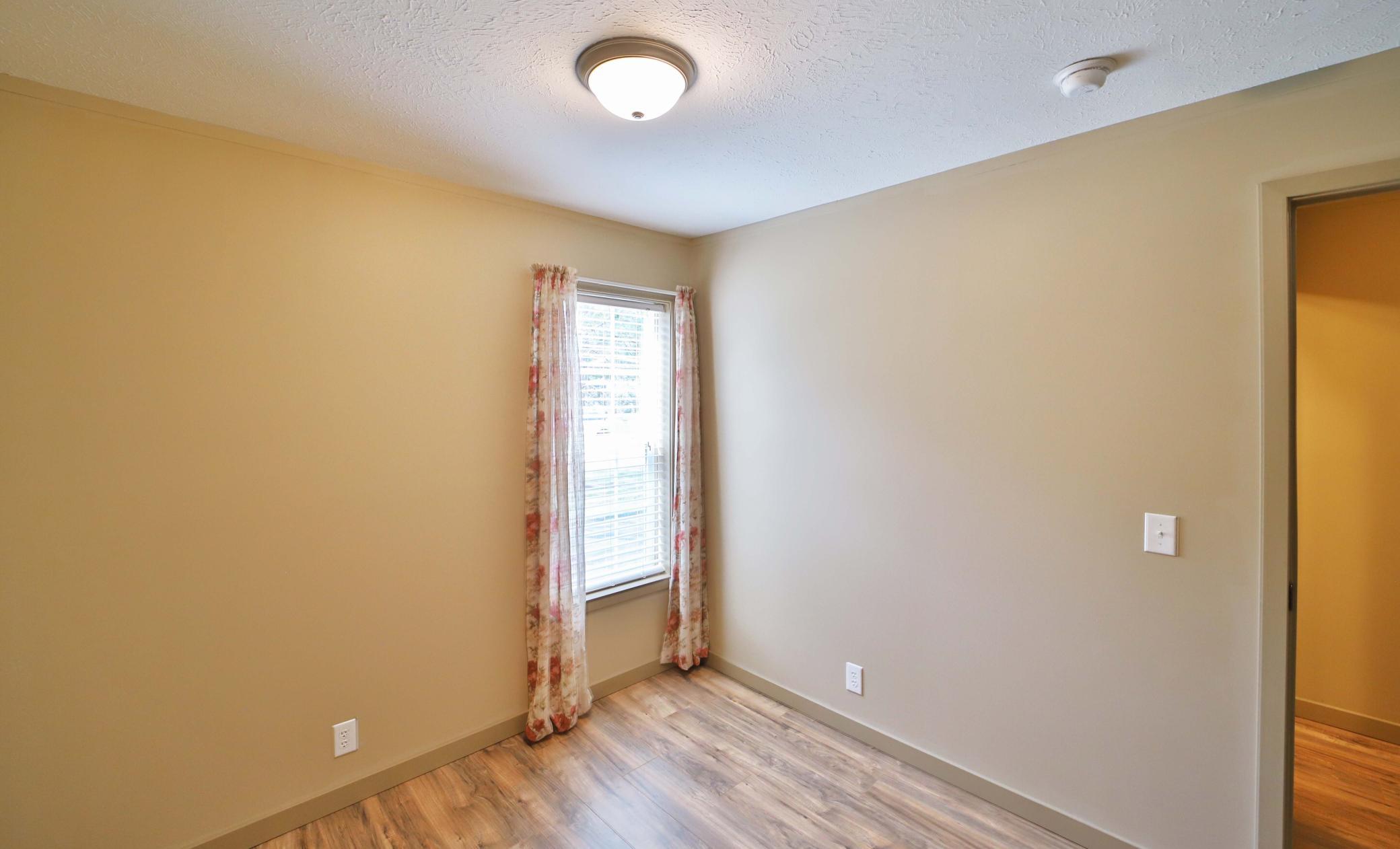 9188 Estate Circle Property Photo 31
