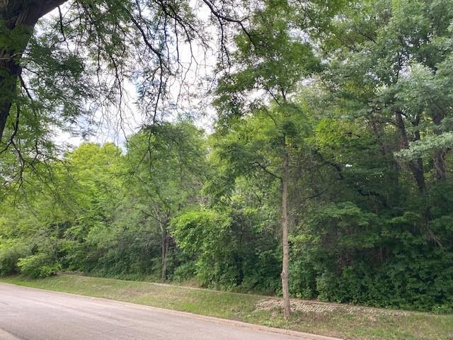 18 Bates Avenue Property Photo 3