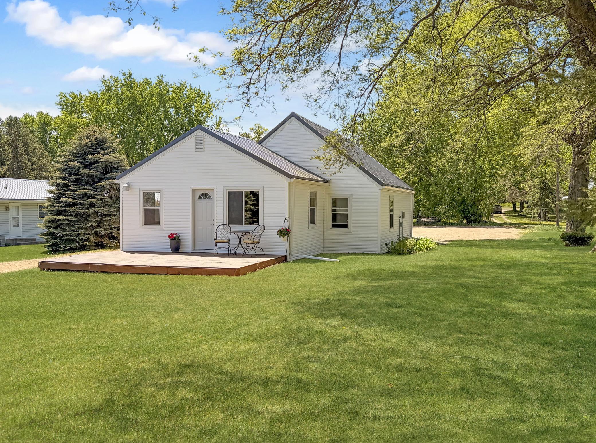 641 Summit Avenue Property Photo 2