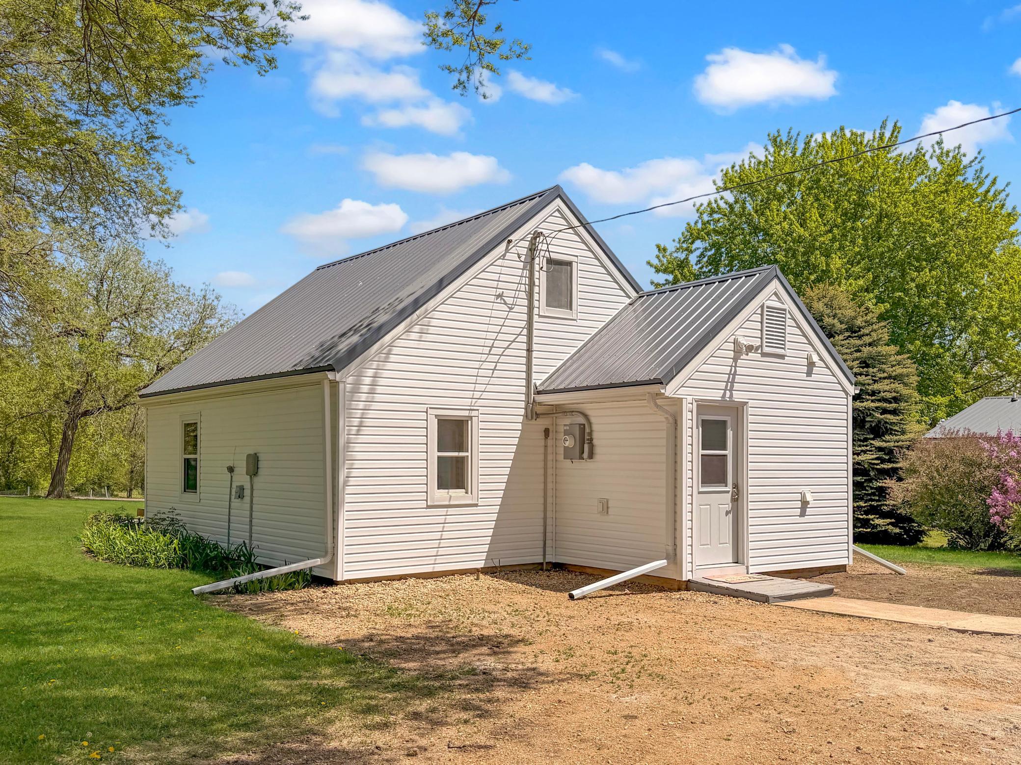 641 Summit Avenue Property Photo 4