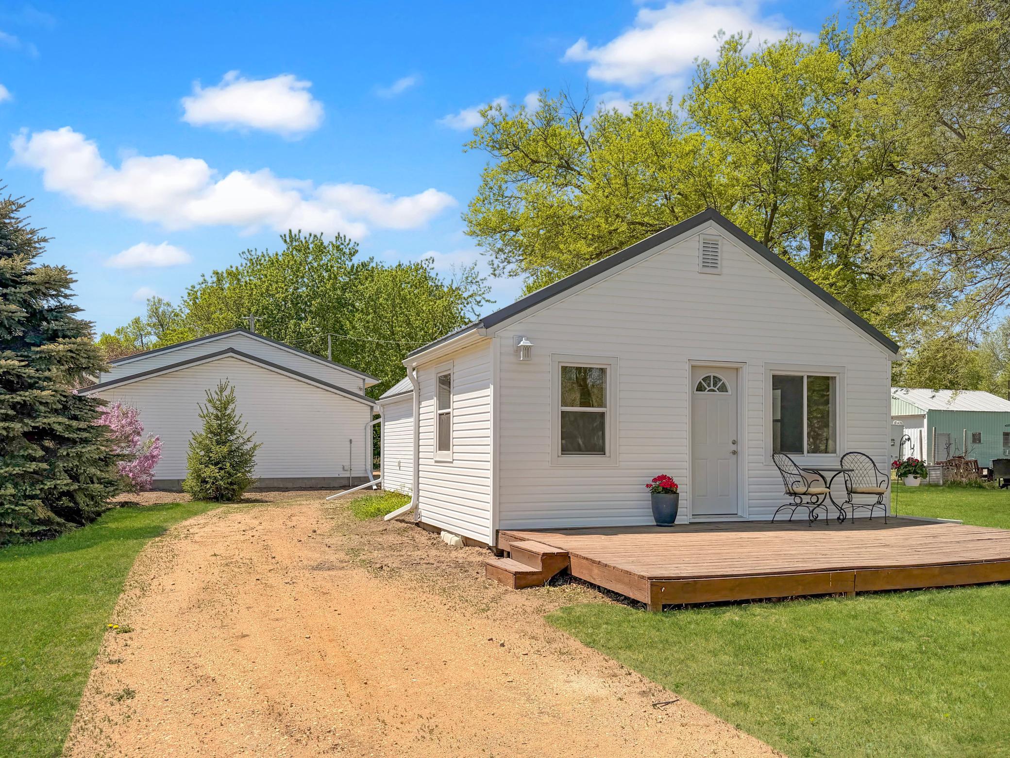 641 Summit Avenue Property Photo 7