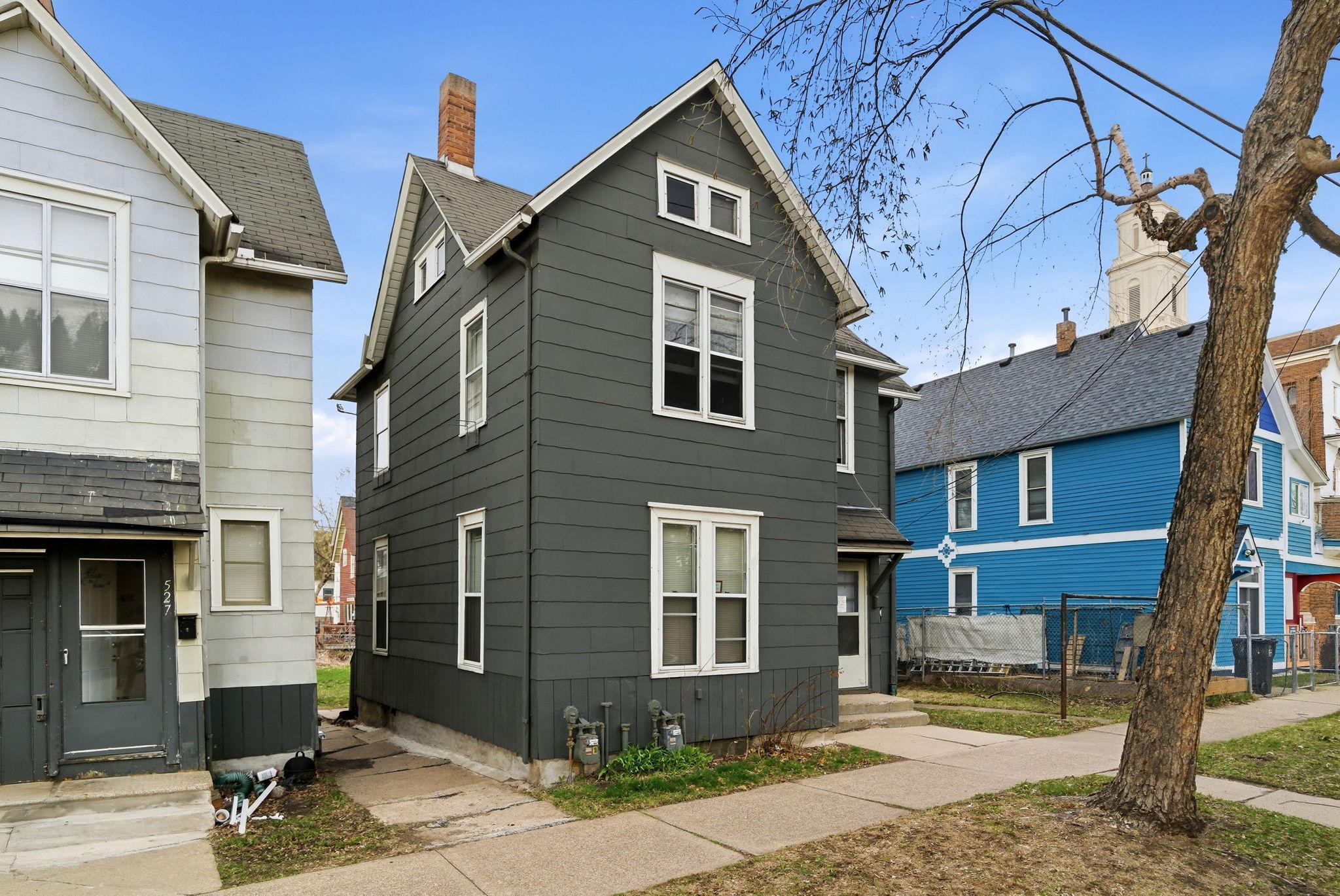 529 Galtier Street Property Photo 1
