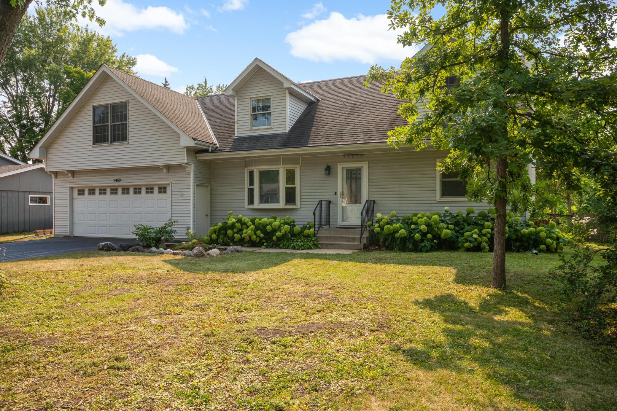 1459 Rainbow Avenue Property Photo 1