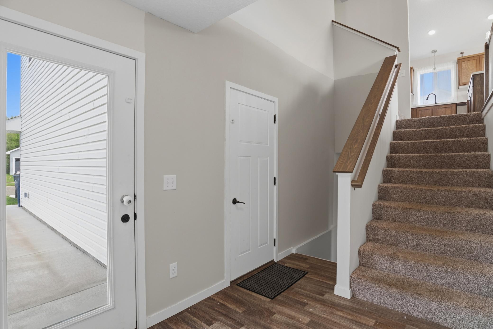 4634 9th Street Ne Property Photo 29