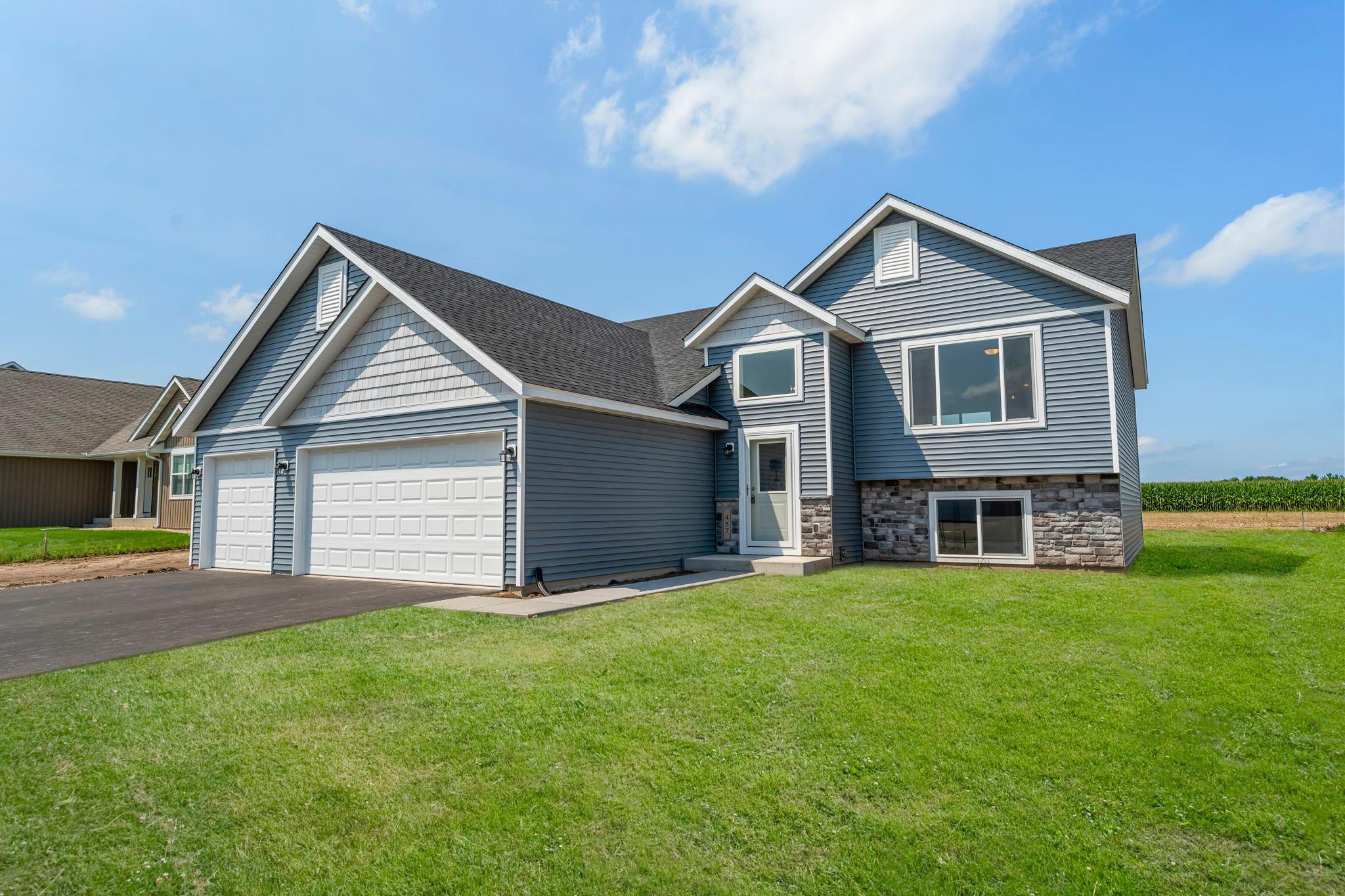 106 Maple Court