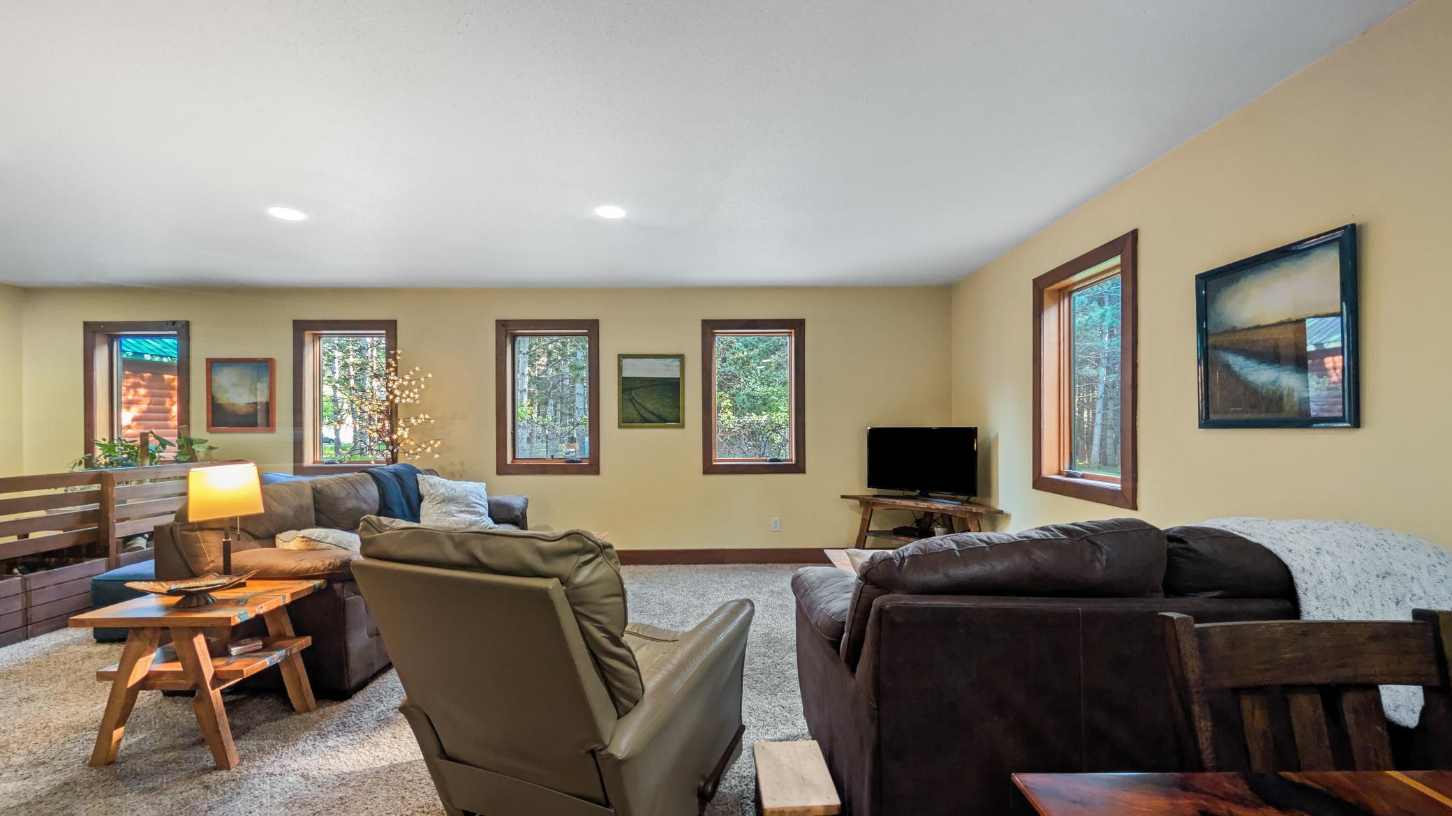7570 Sandhill Terrace Ne Property Photo 33
