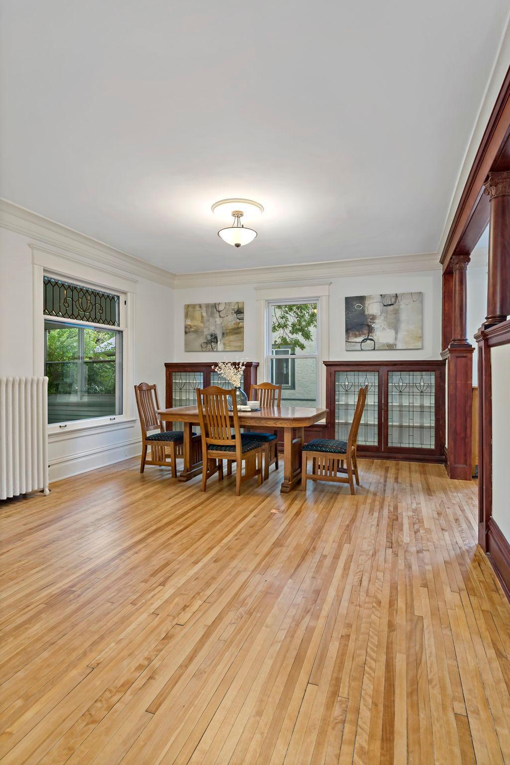 2824 Irving Avenue S Property Photo 6