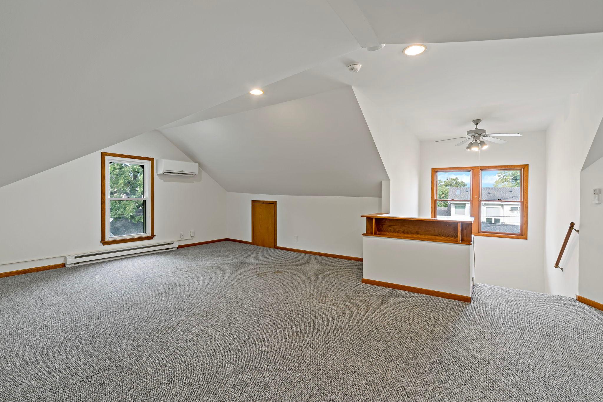 2824 Irving Avenue S Property Photo 20
