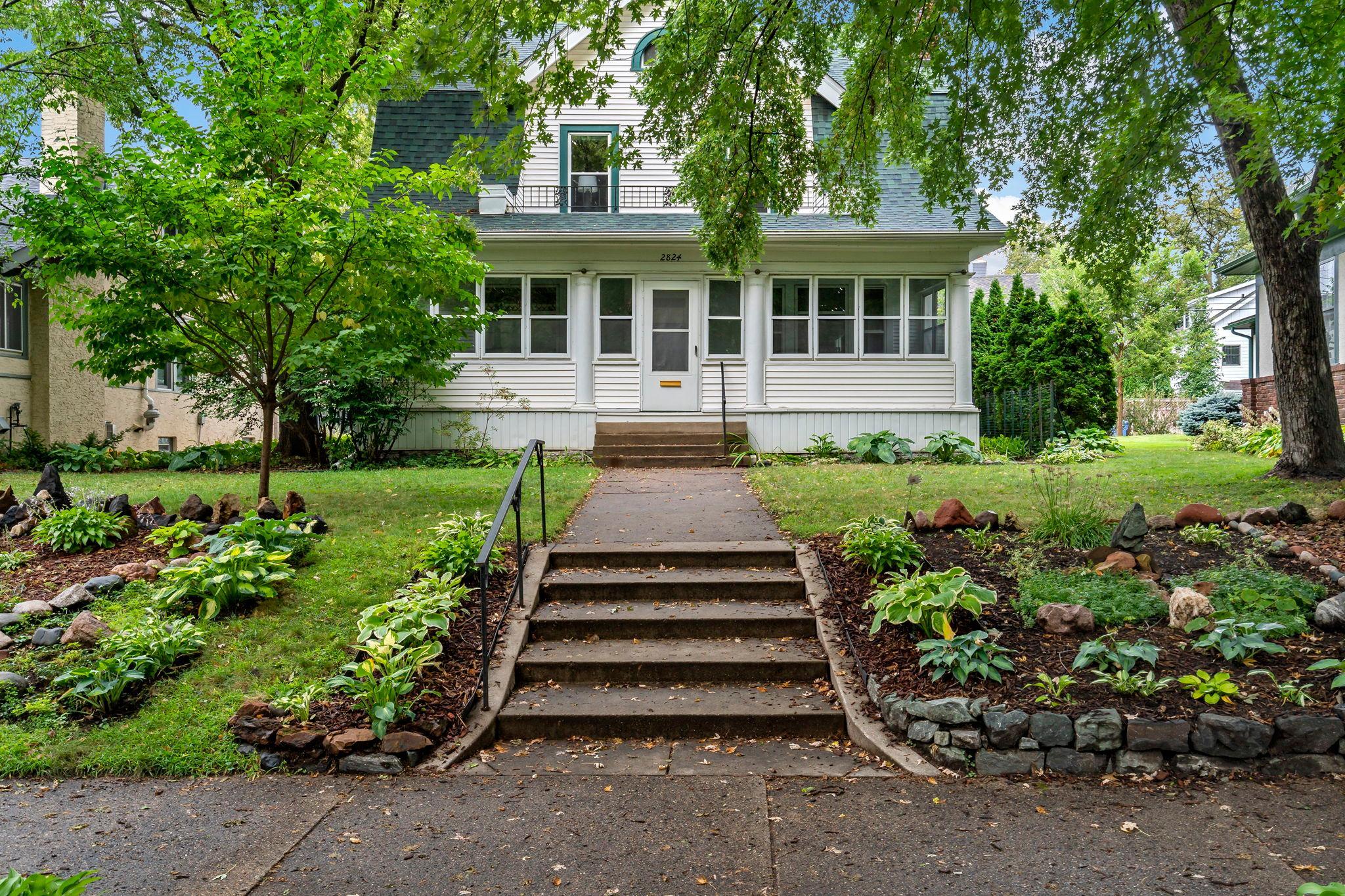2824 Irving Avenue S Property Photo 27