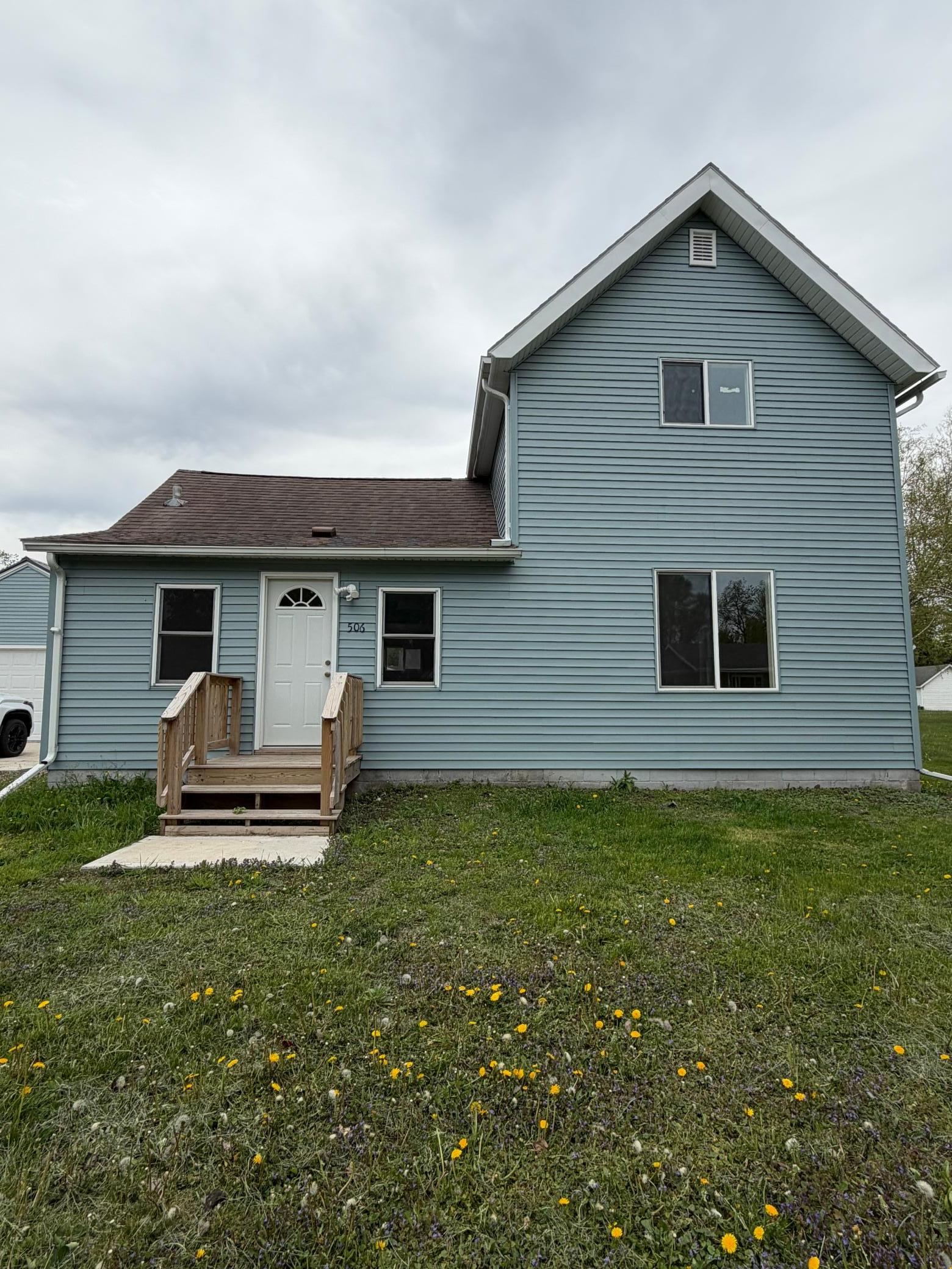506 E Mondale Street Property Photo 5