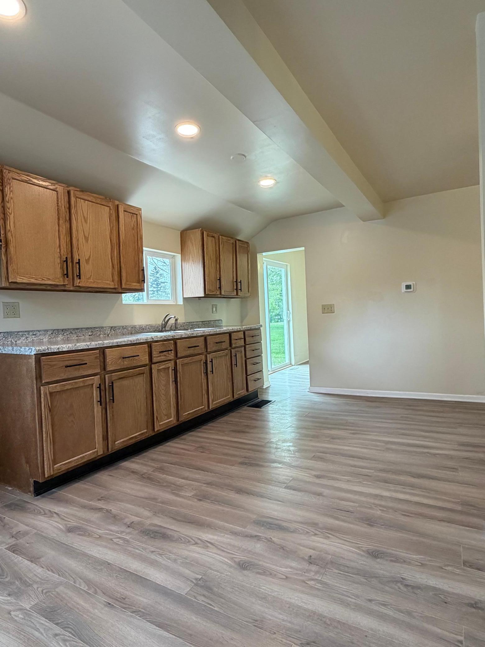 506 E Mondale Street Property Photo 7