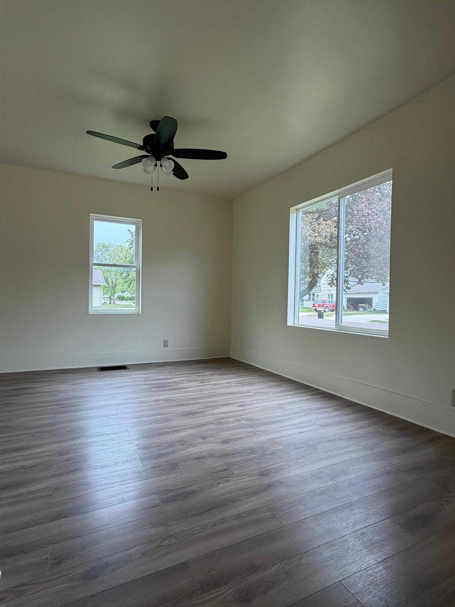 506 E Mondale Street Property Photo 14