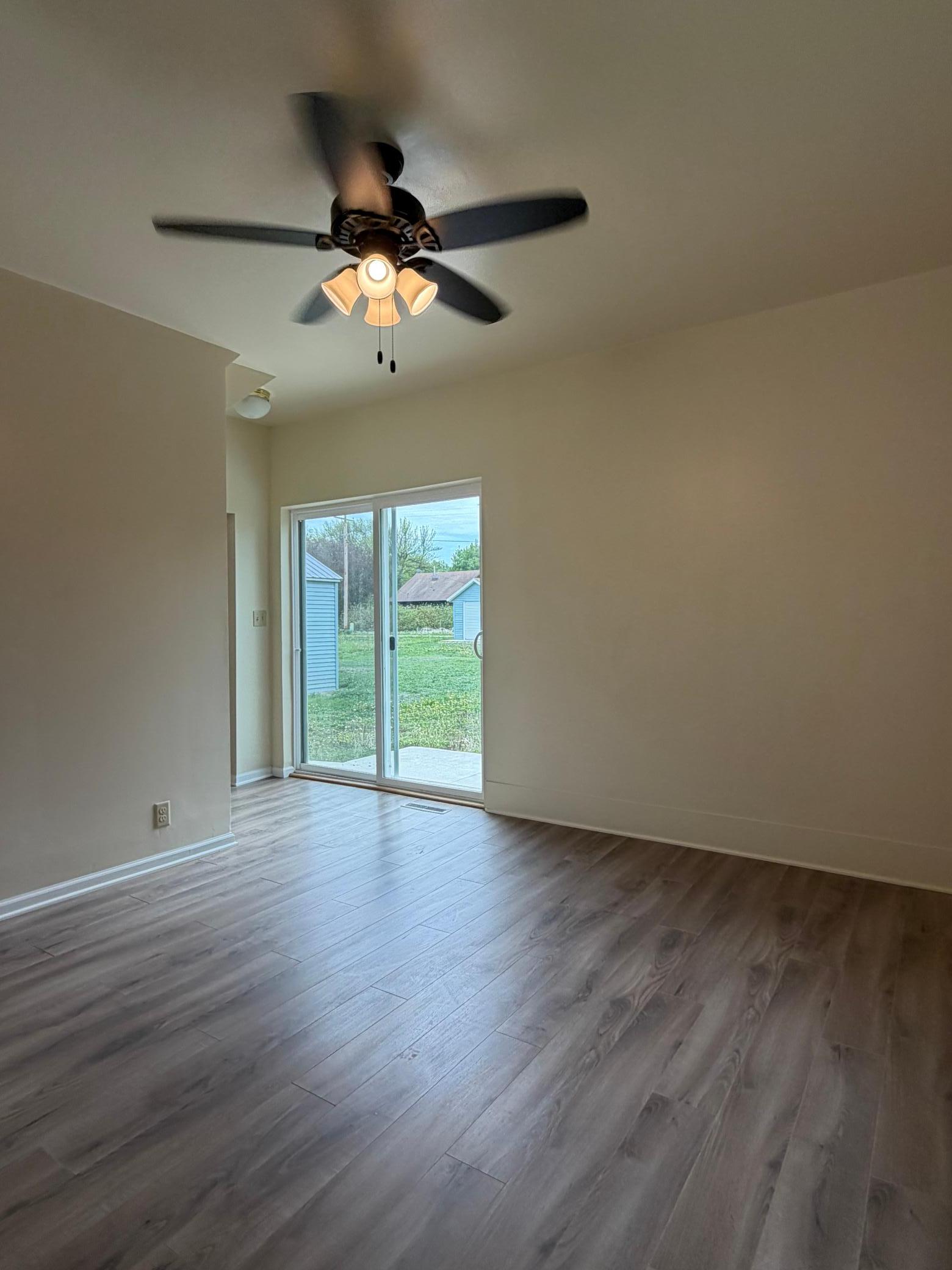506 E Mondale Street Property Photo 17