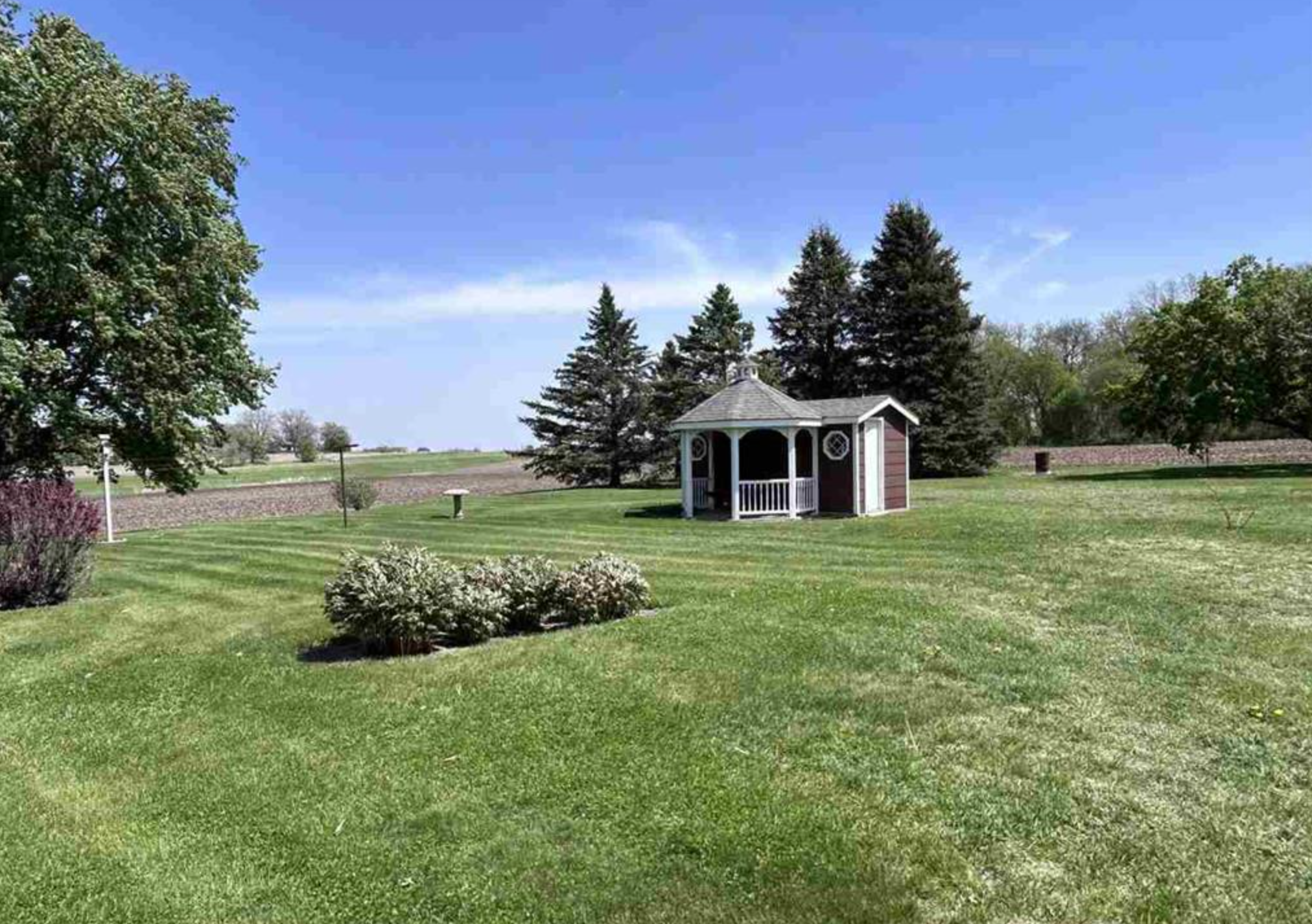 84777 State Highway 60 Property Photo 3