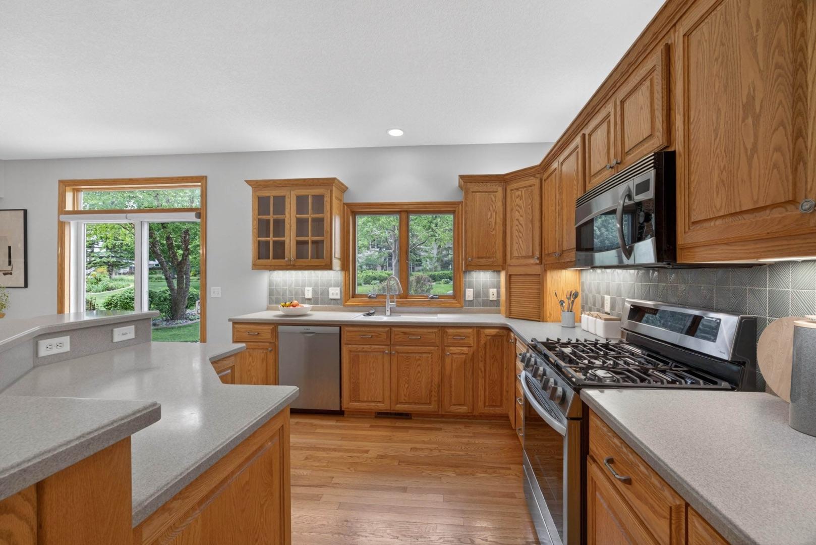 2937 Oakview Drive Ne Property Photo 17