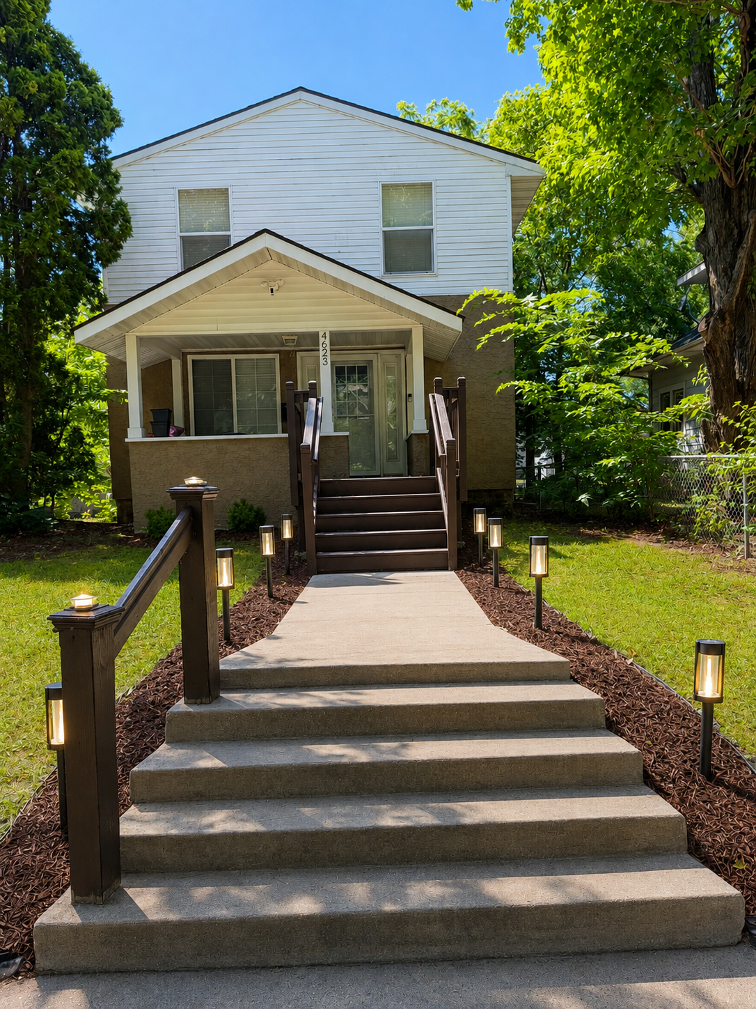 4623 Dupont Avenue N Property Photo 1