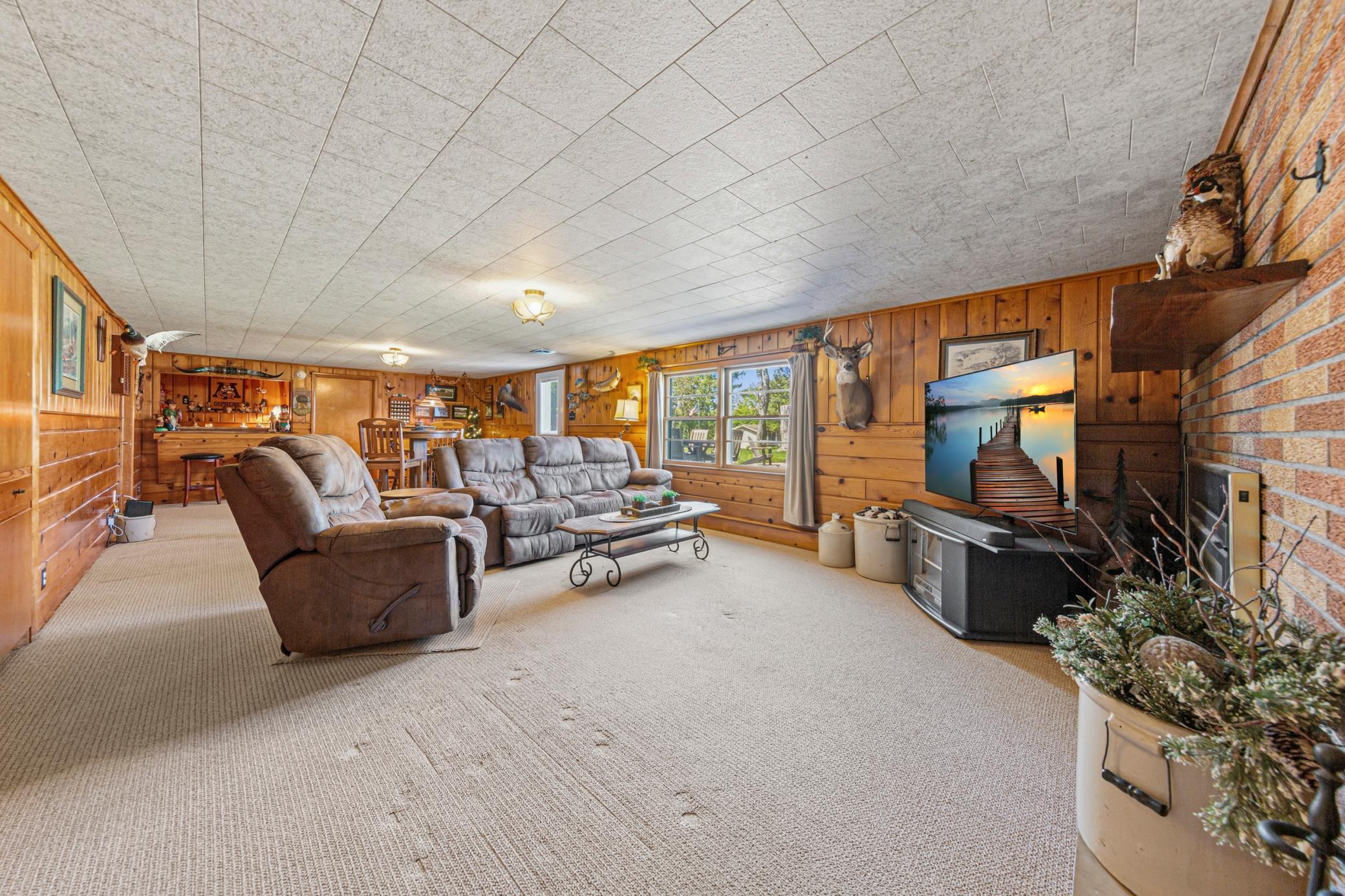 808 Hillcrest Drive Property Photo 32