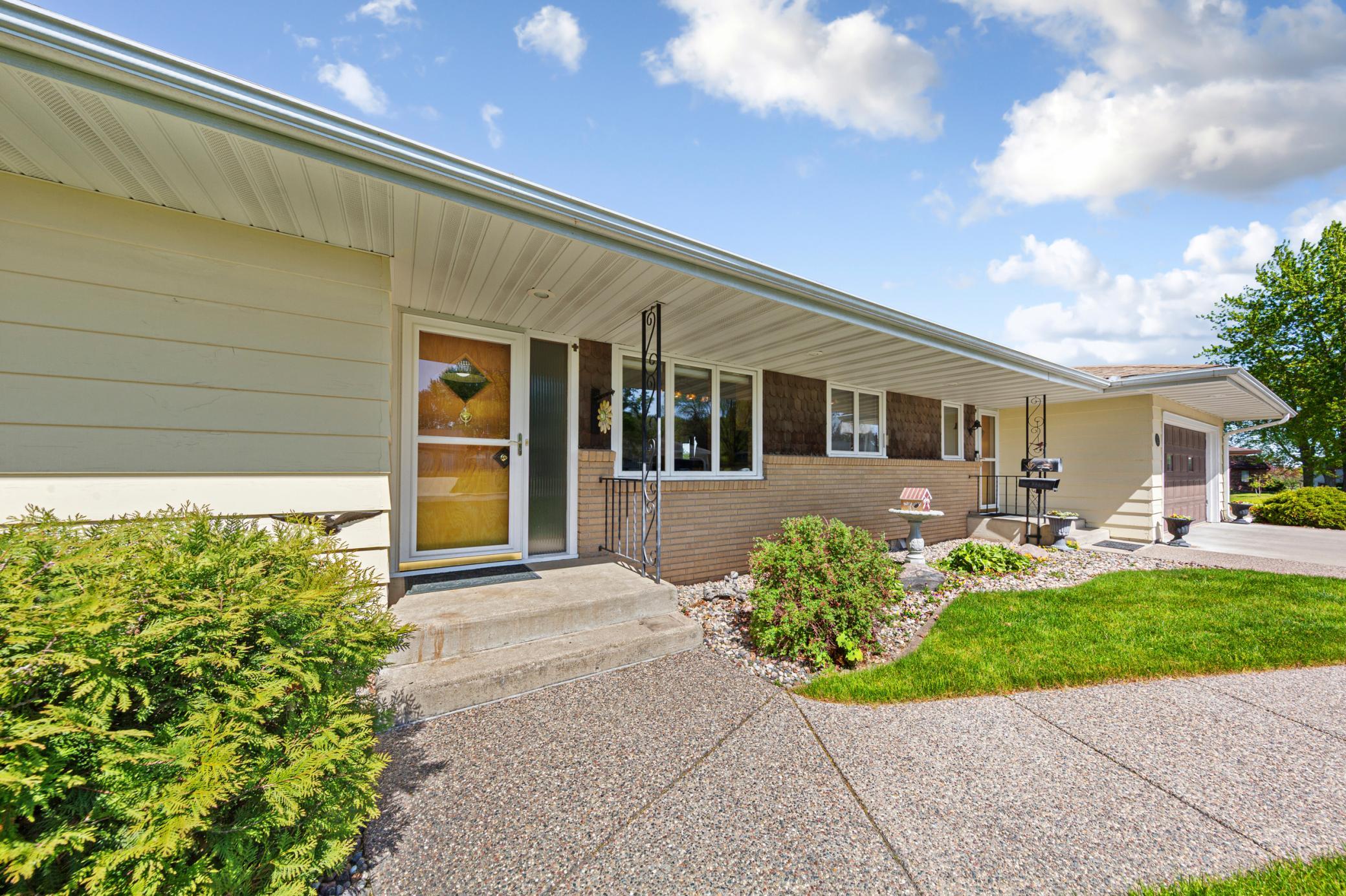 808 Hillcrest Drive Property Photo 43