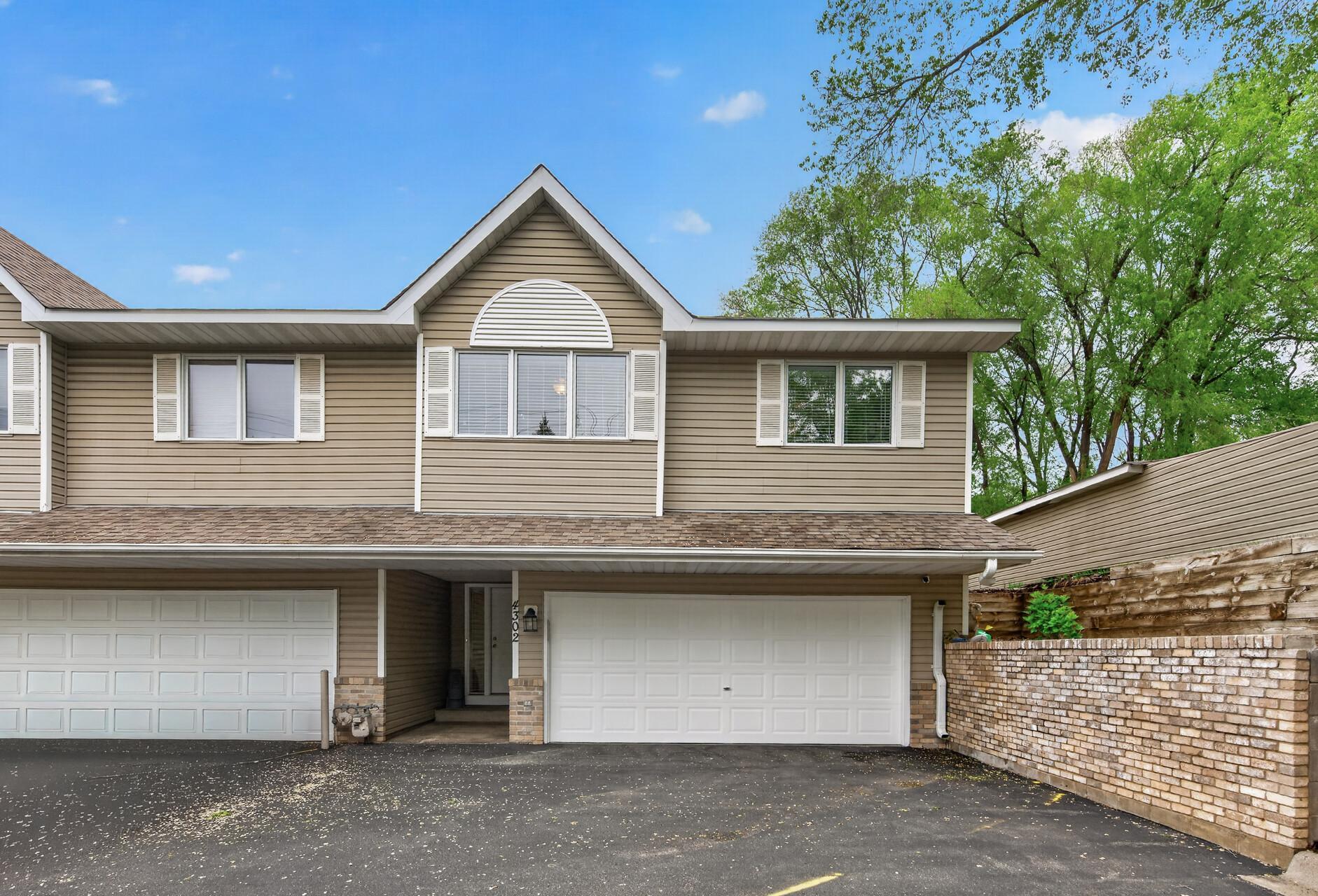 4302 Mccoll Drive Property Photo 4