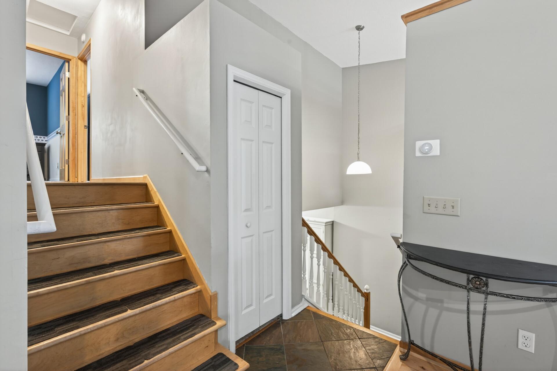 4302 Mccoll Drive Property Photo 6