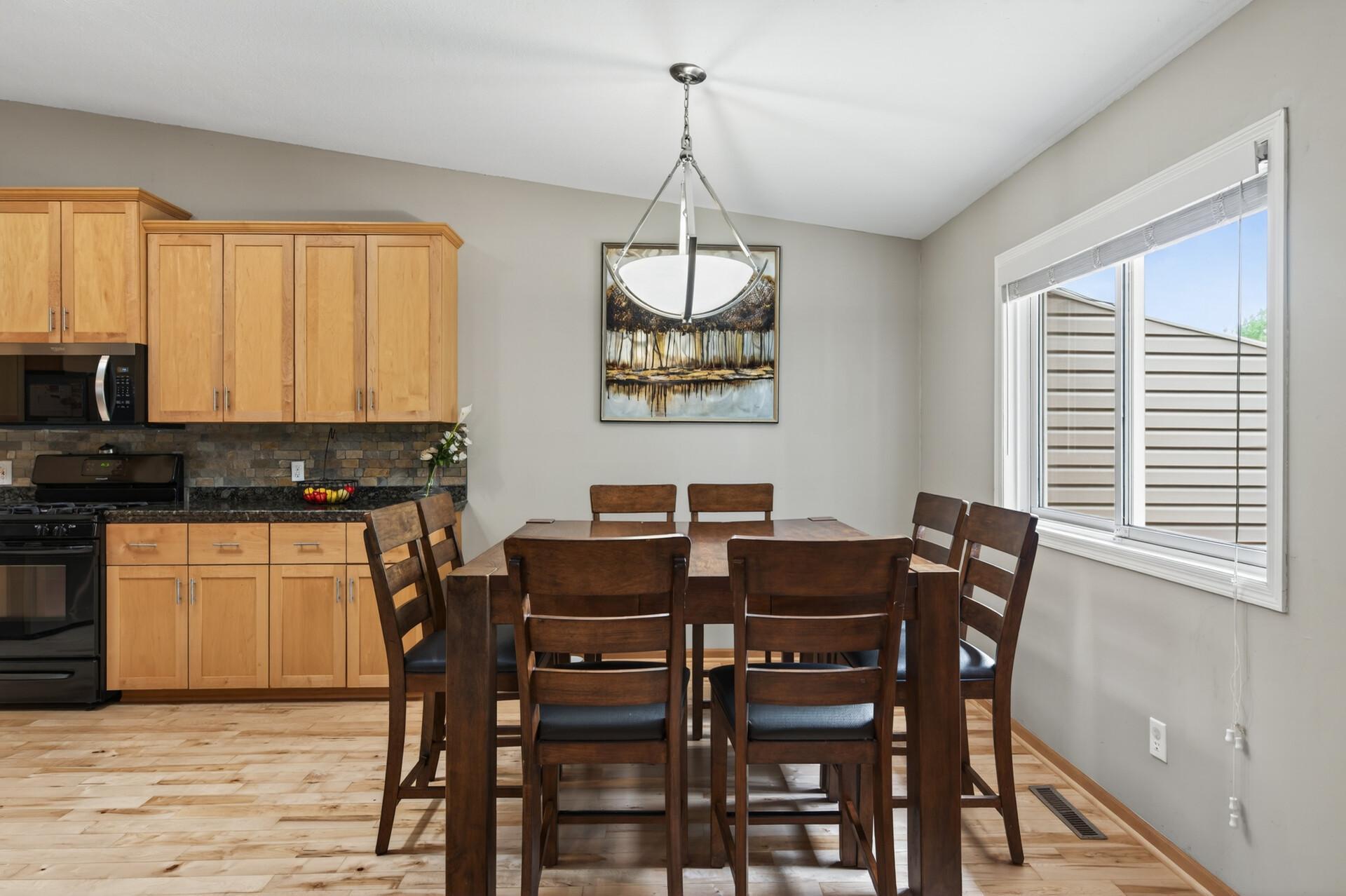 4302 Mccoll Drive Property Photo 11