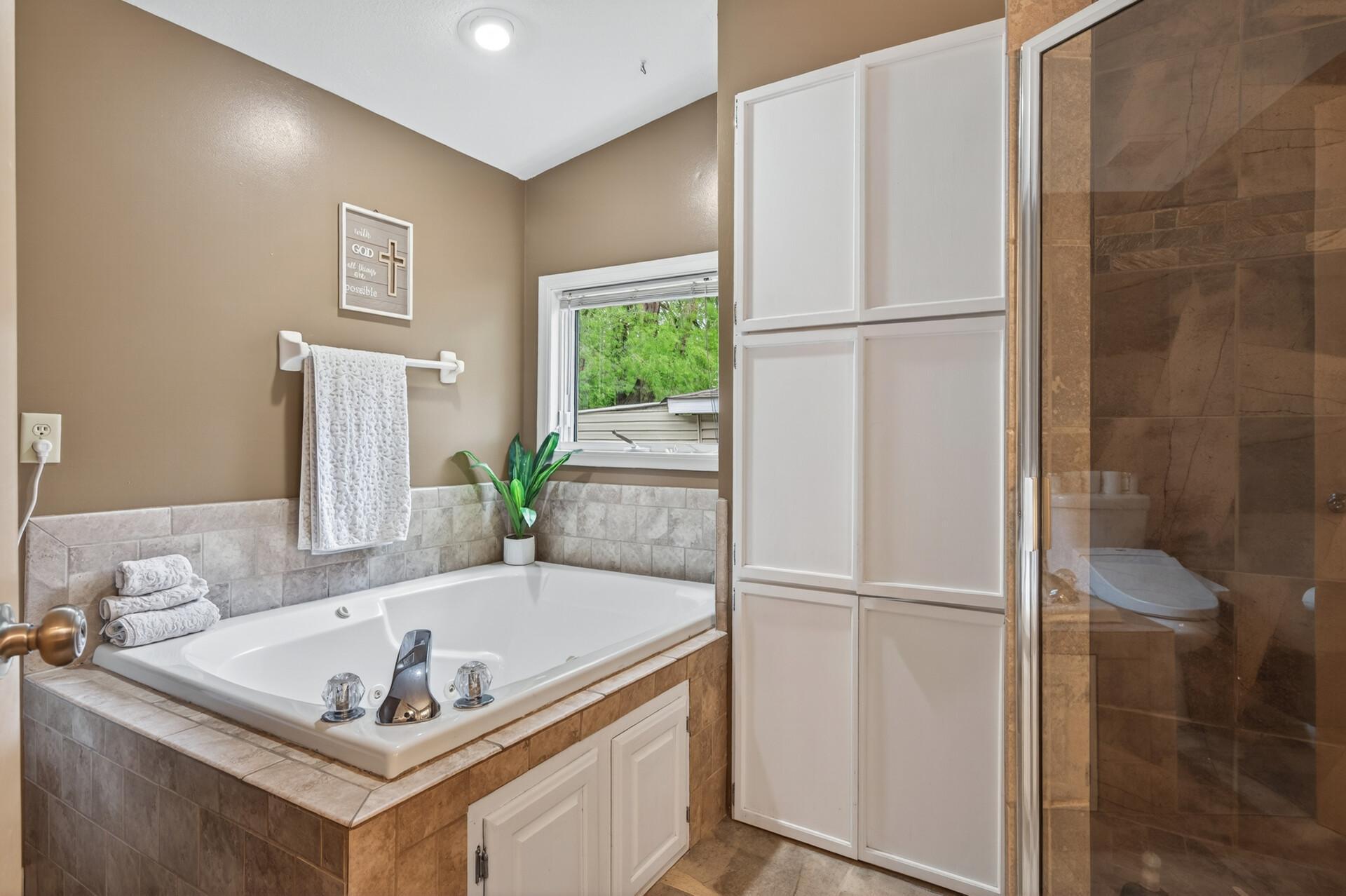 4302 Mccoll Drive Property Photo 26