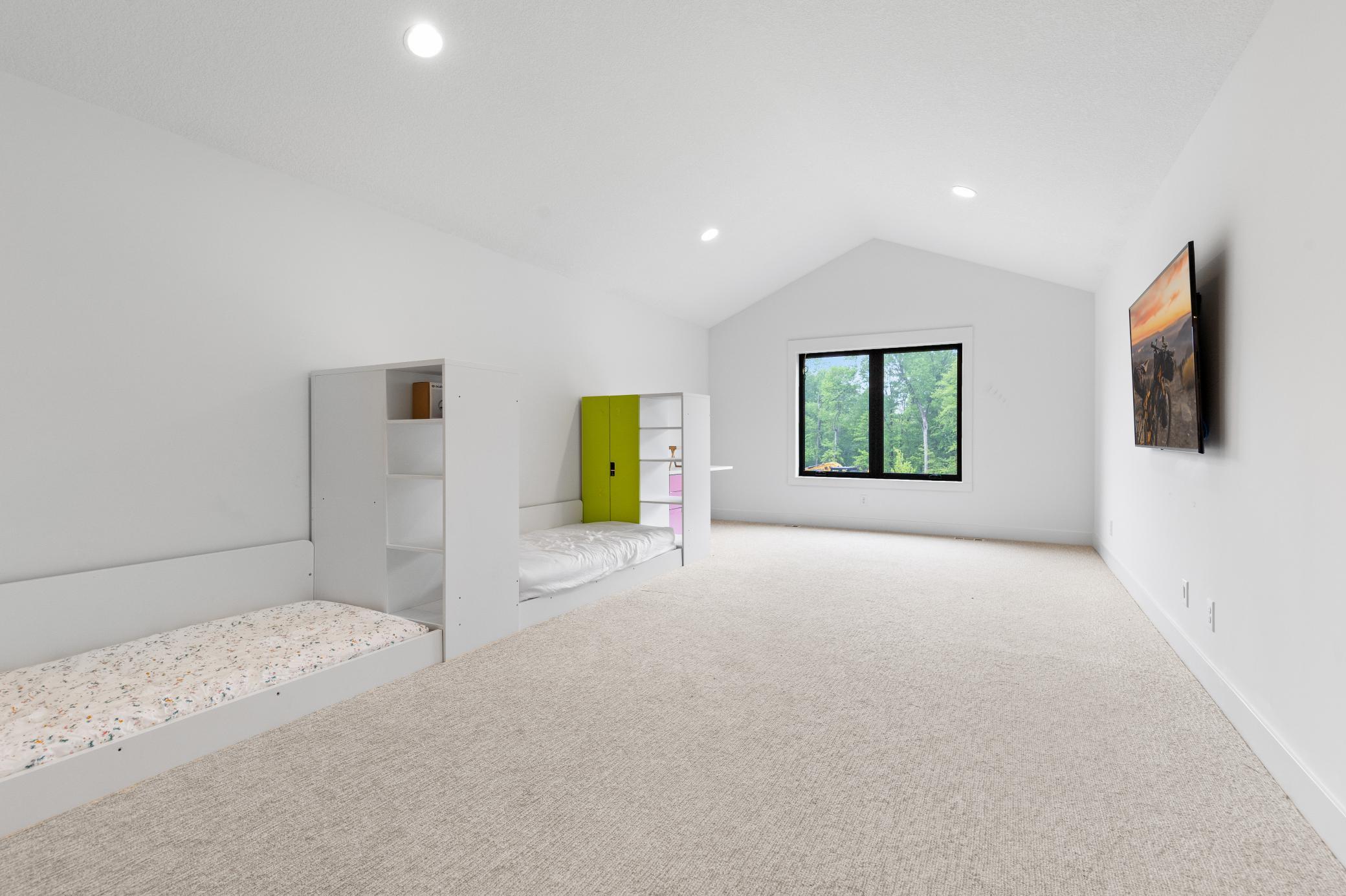 6481 Archer Lane N Property Photo 25