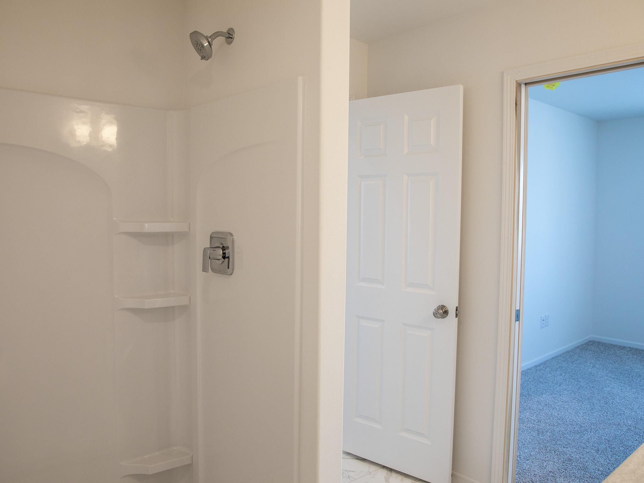 2932 74 Avenue S Property Photo 10