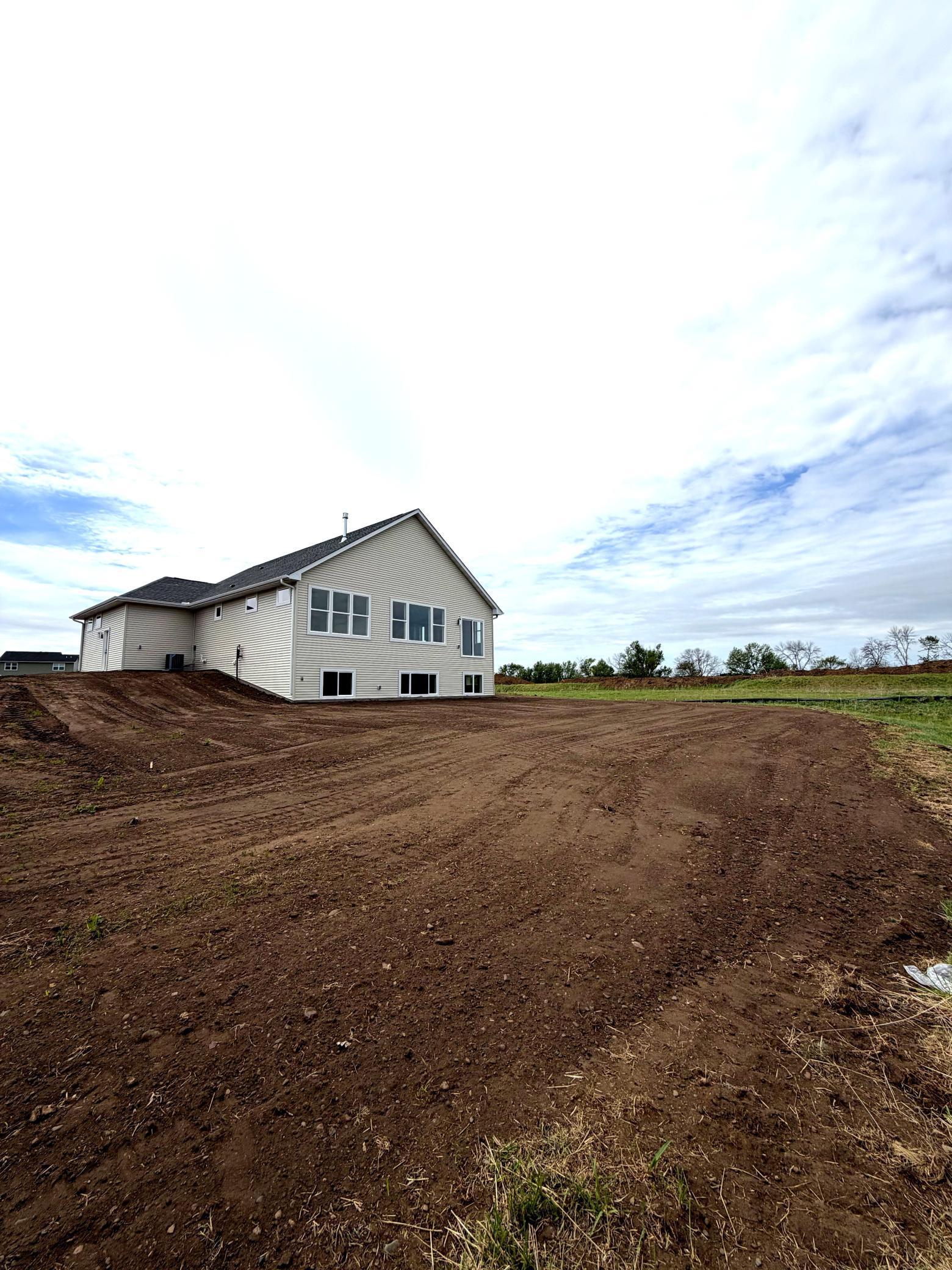 1575 Applegate Road Property Photo 2