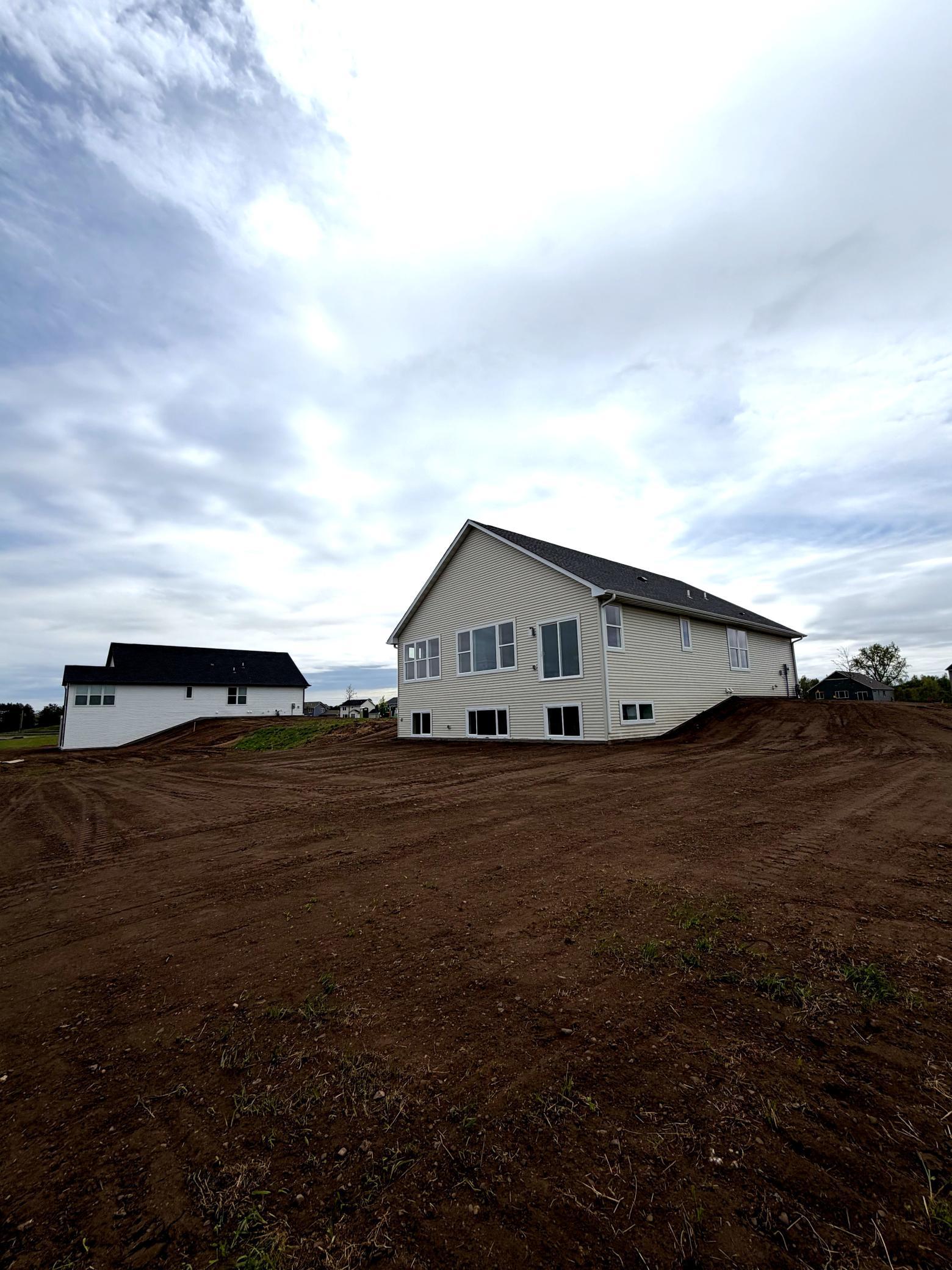 1575 Applegate Road Property Photo 4