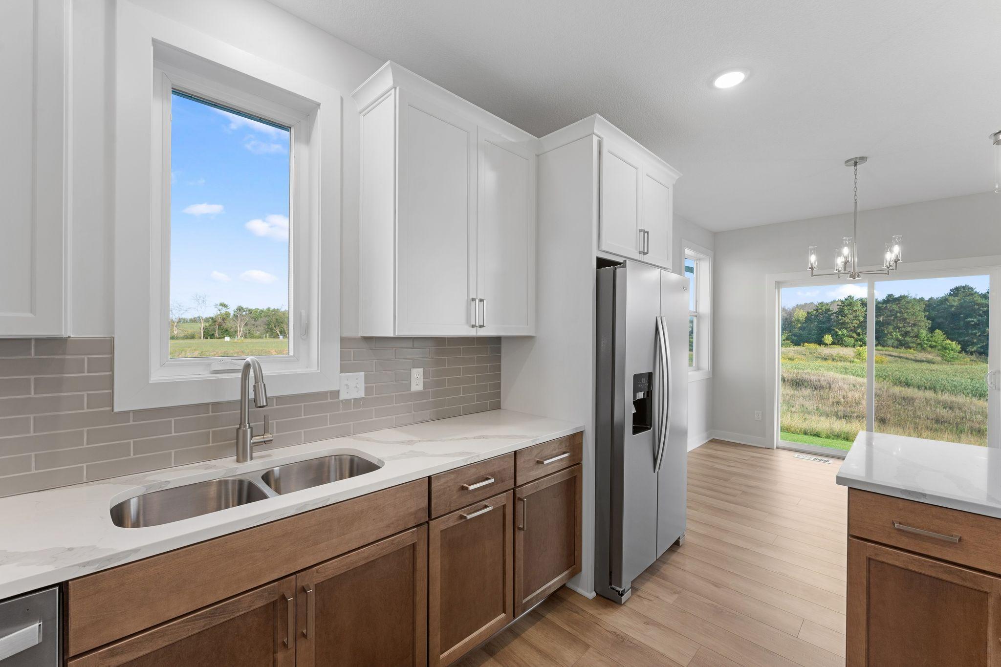 1575 Applegate Road Property Photo 17