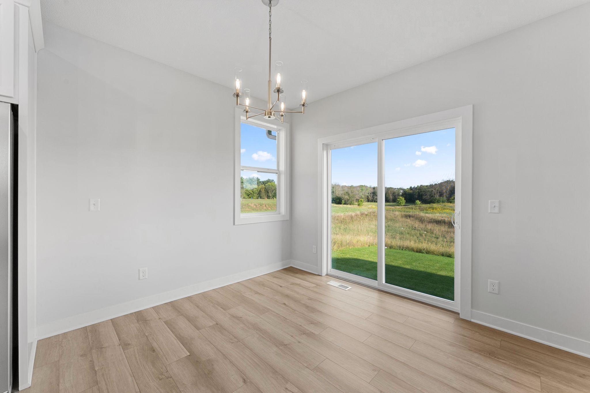 1575 Applegate Road Property Photo 19
