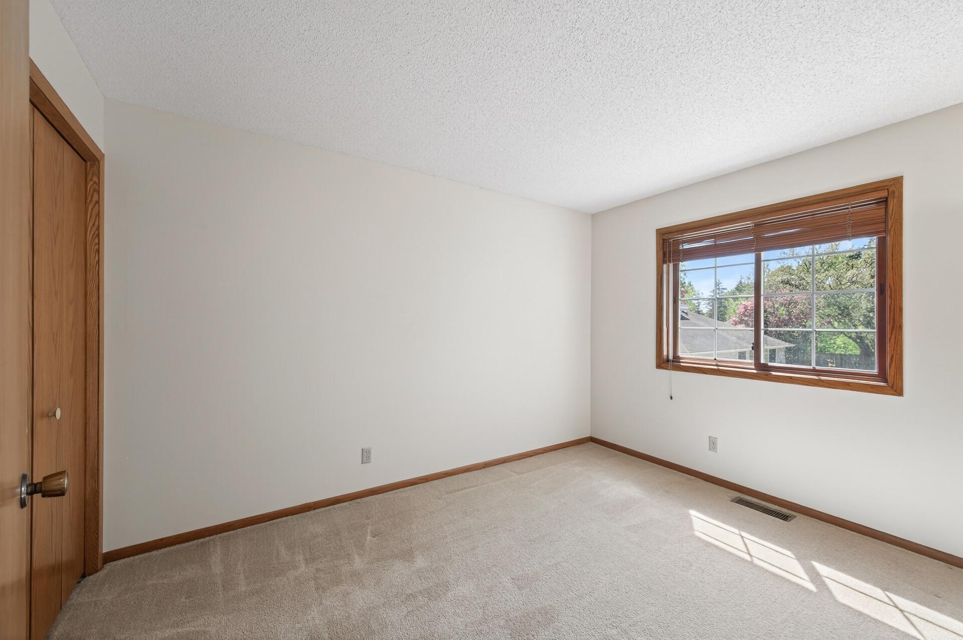 4061 Maureen Drive Ne 204ne Property Photo 19