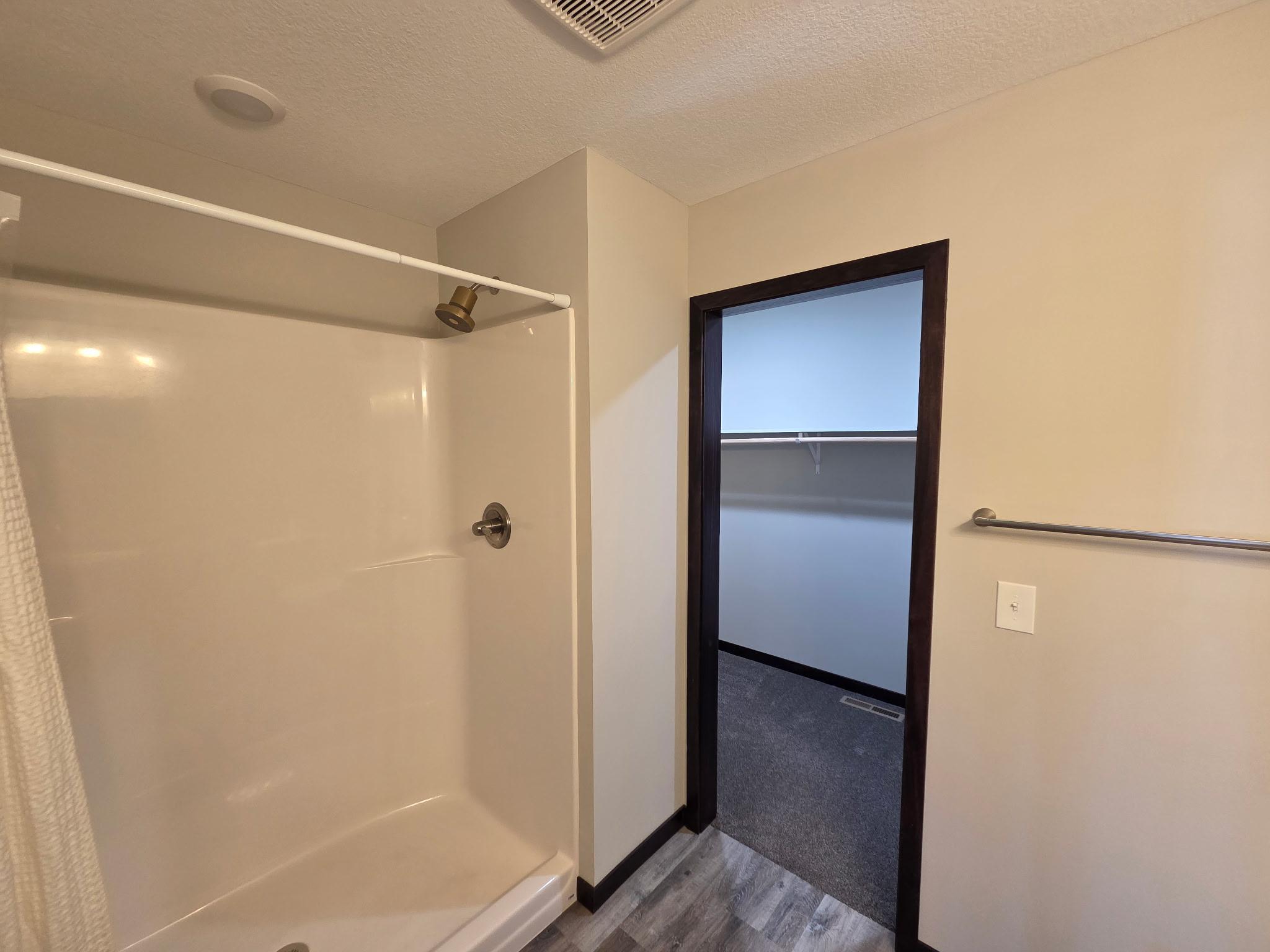 1029 Holton Ave Property Photo 11