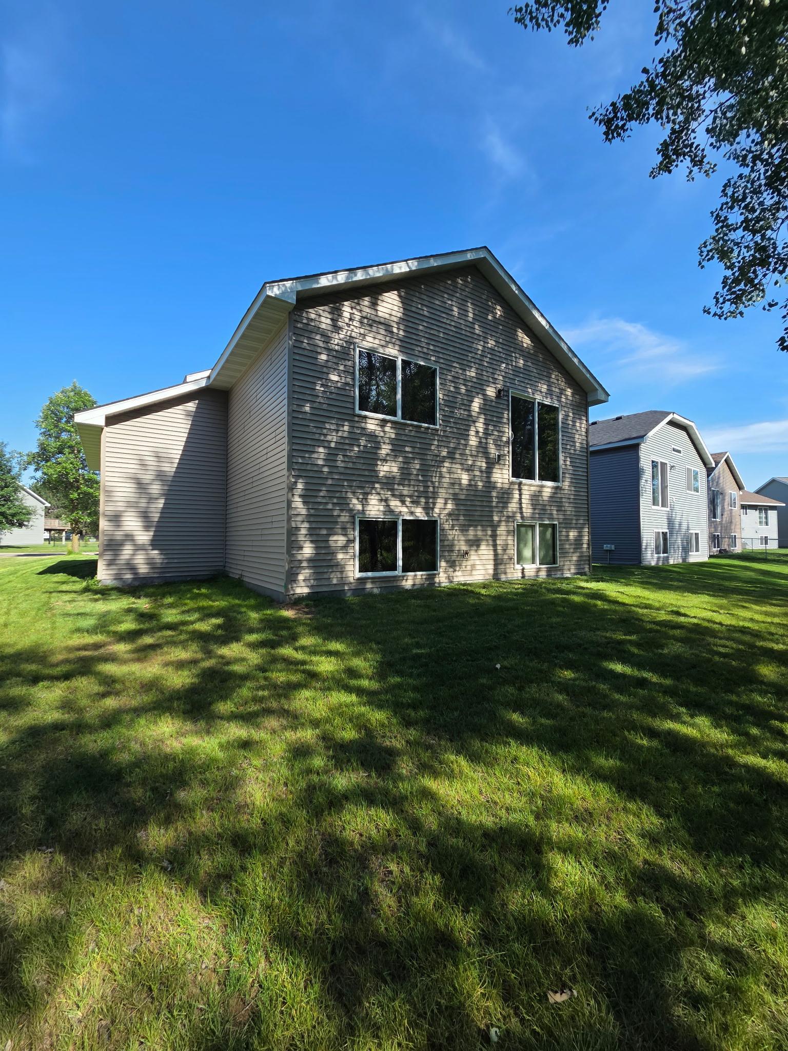 1029 Holton Ave Property Photo 15