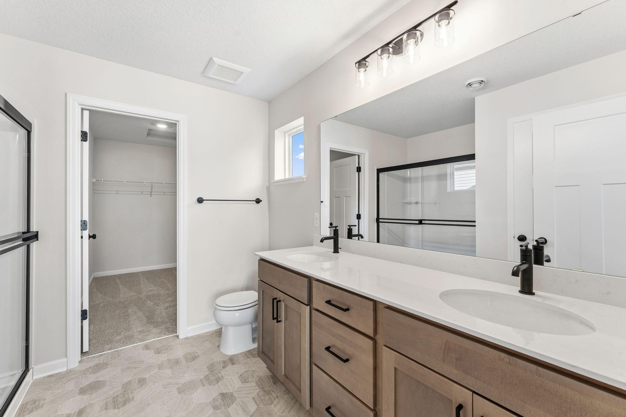 1224 Edge Circle Property Photo 11