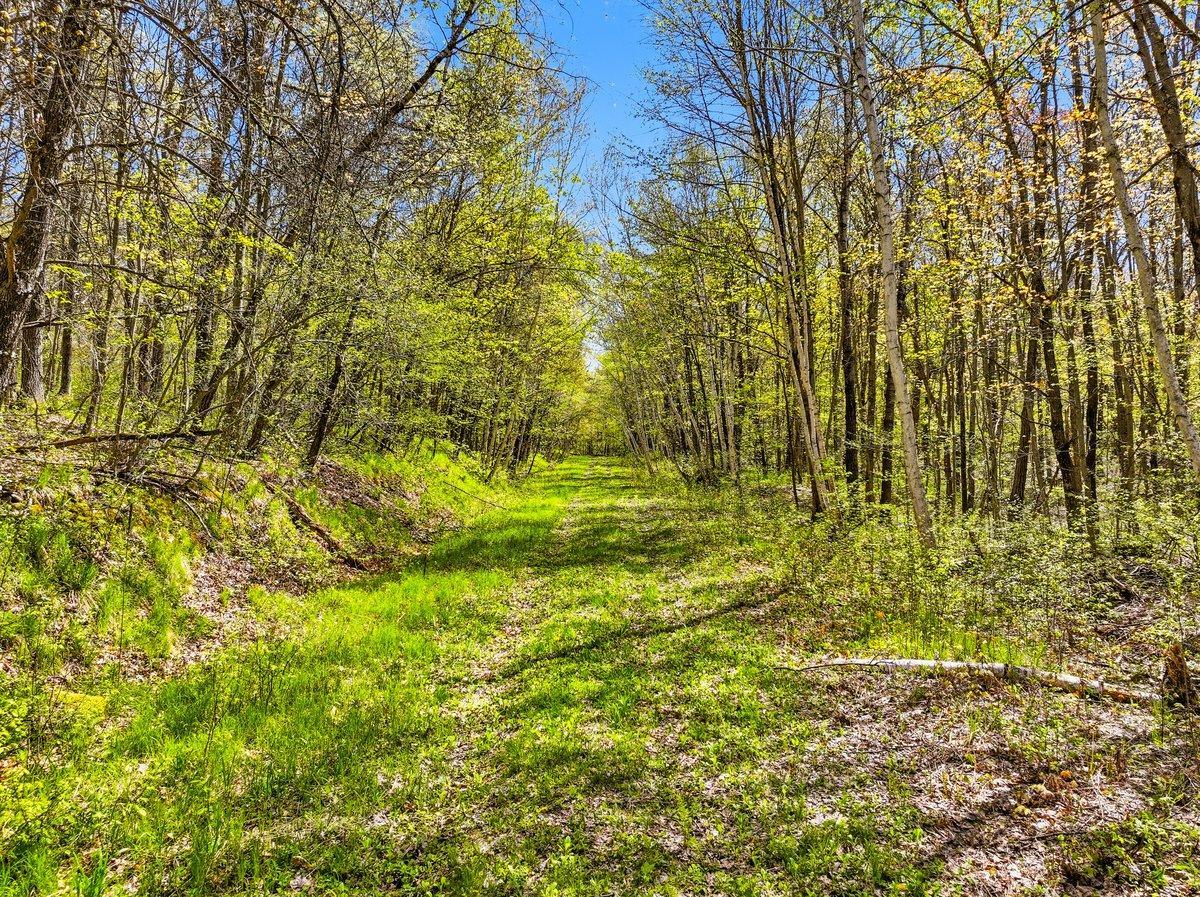 W6474 River Road Property Photo 1