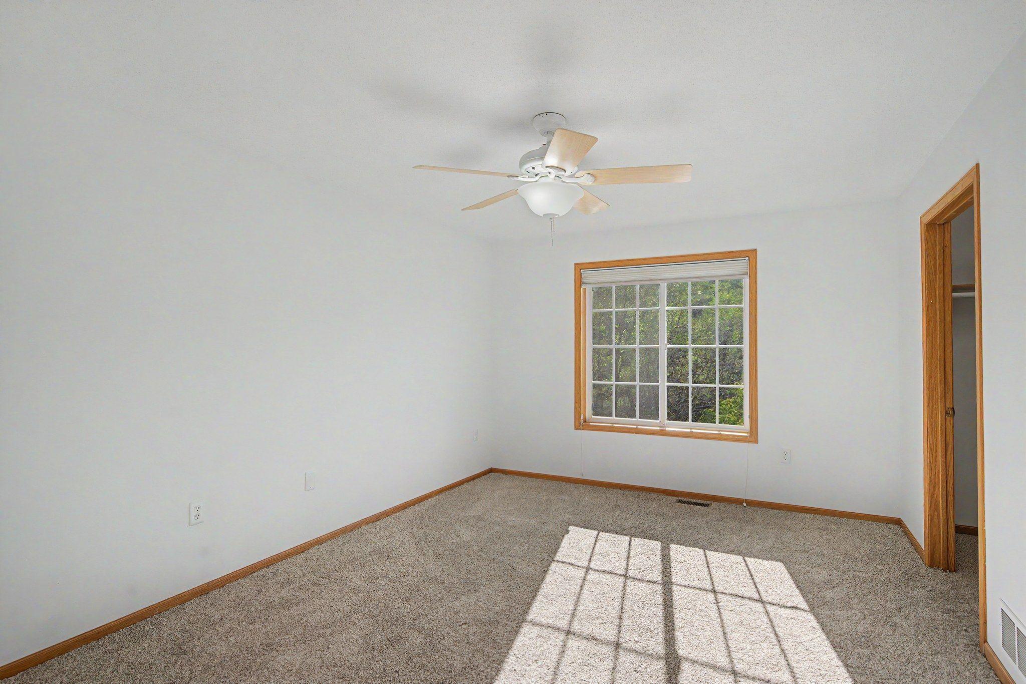 1103 N Rum River Drive Property Photo 17